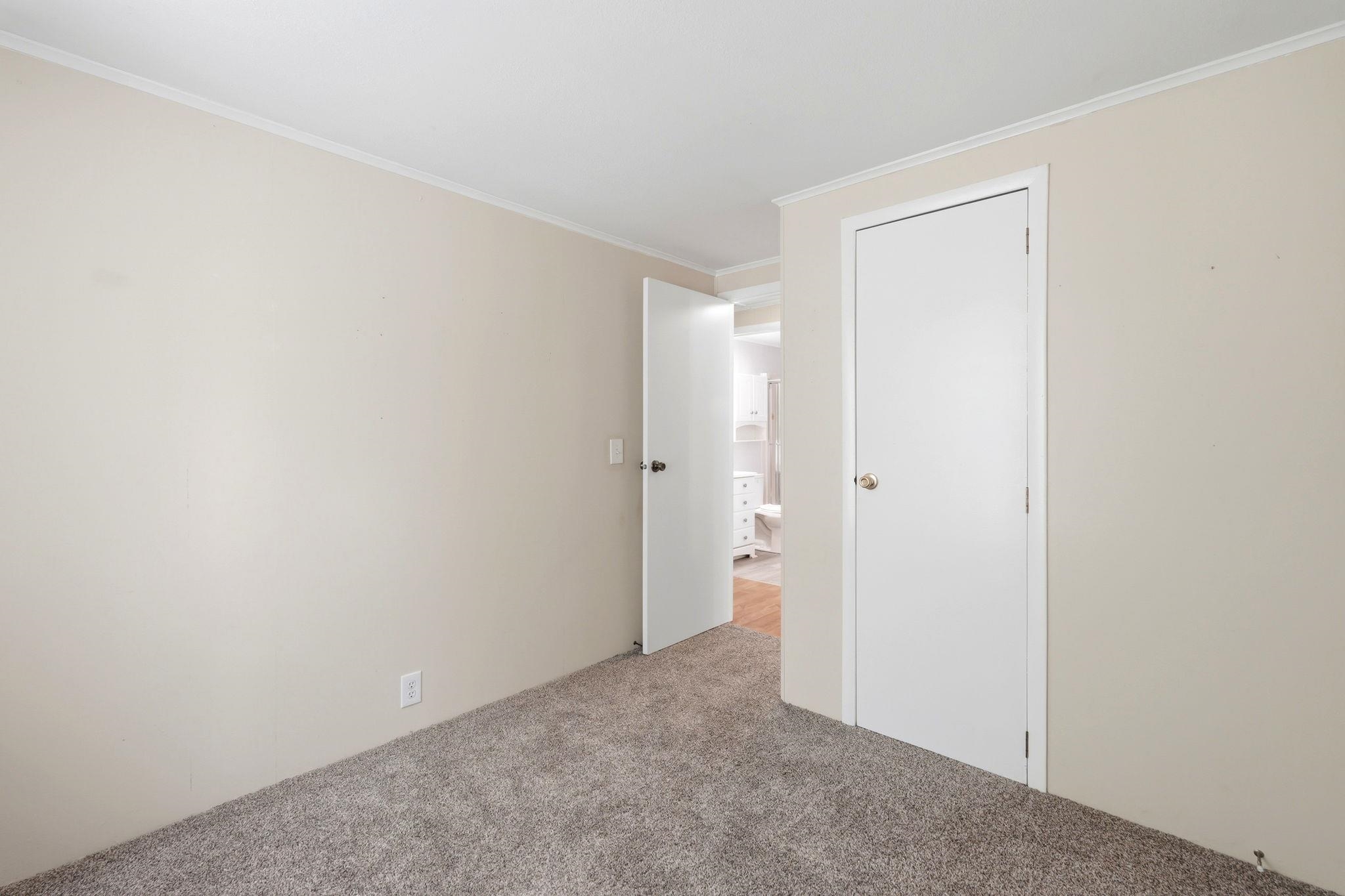 732 Raleigh Trail Property Photo 19