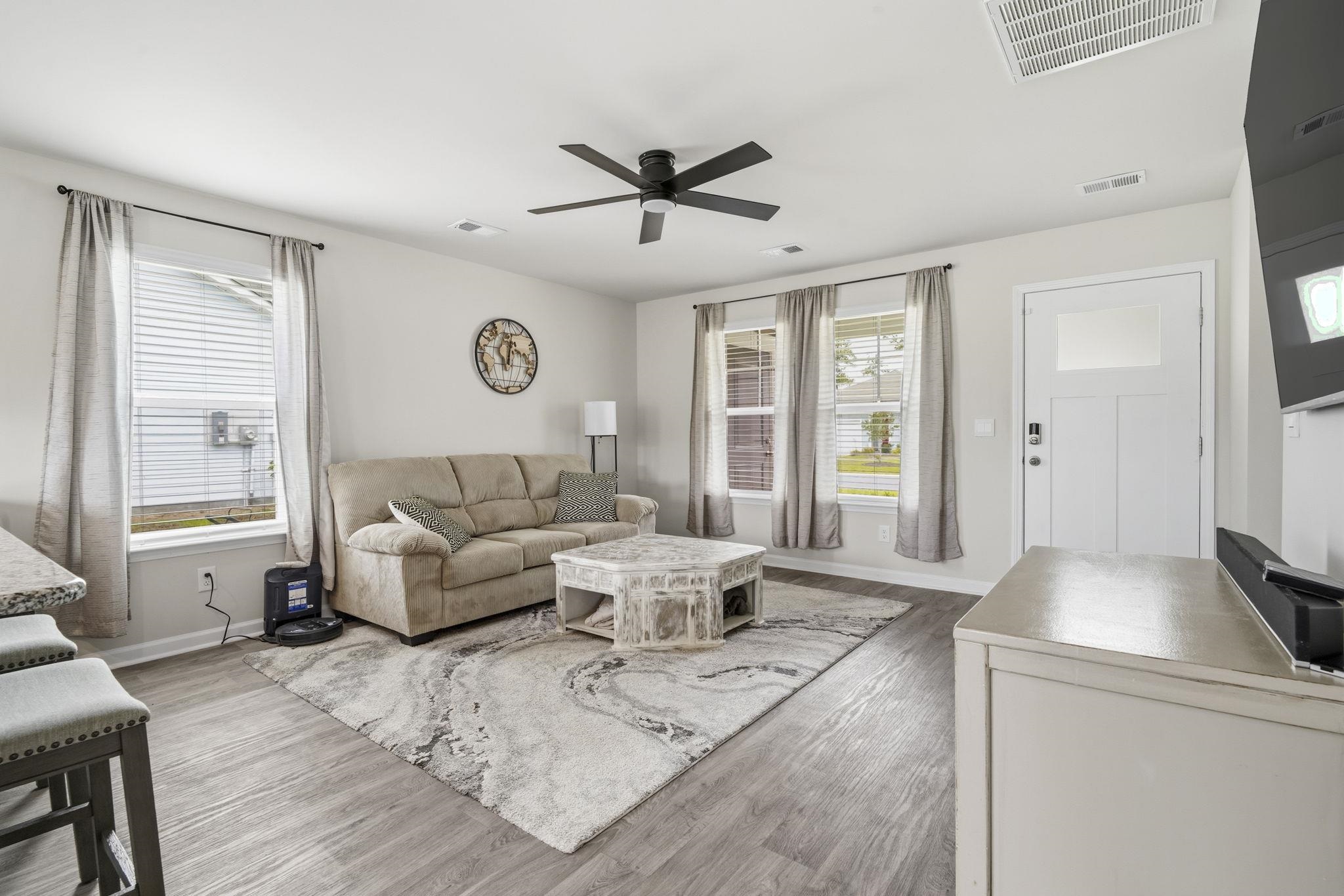 153 Teddy Bear Circle Property Photo 6