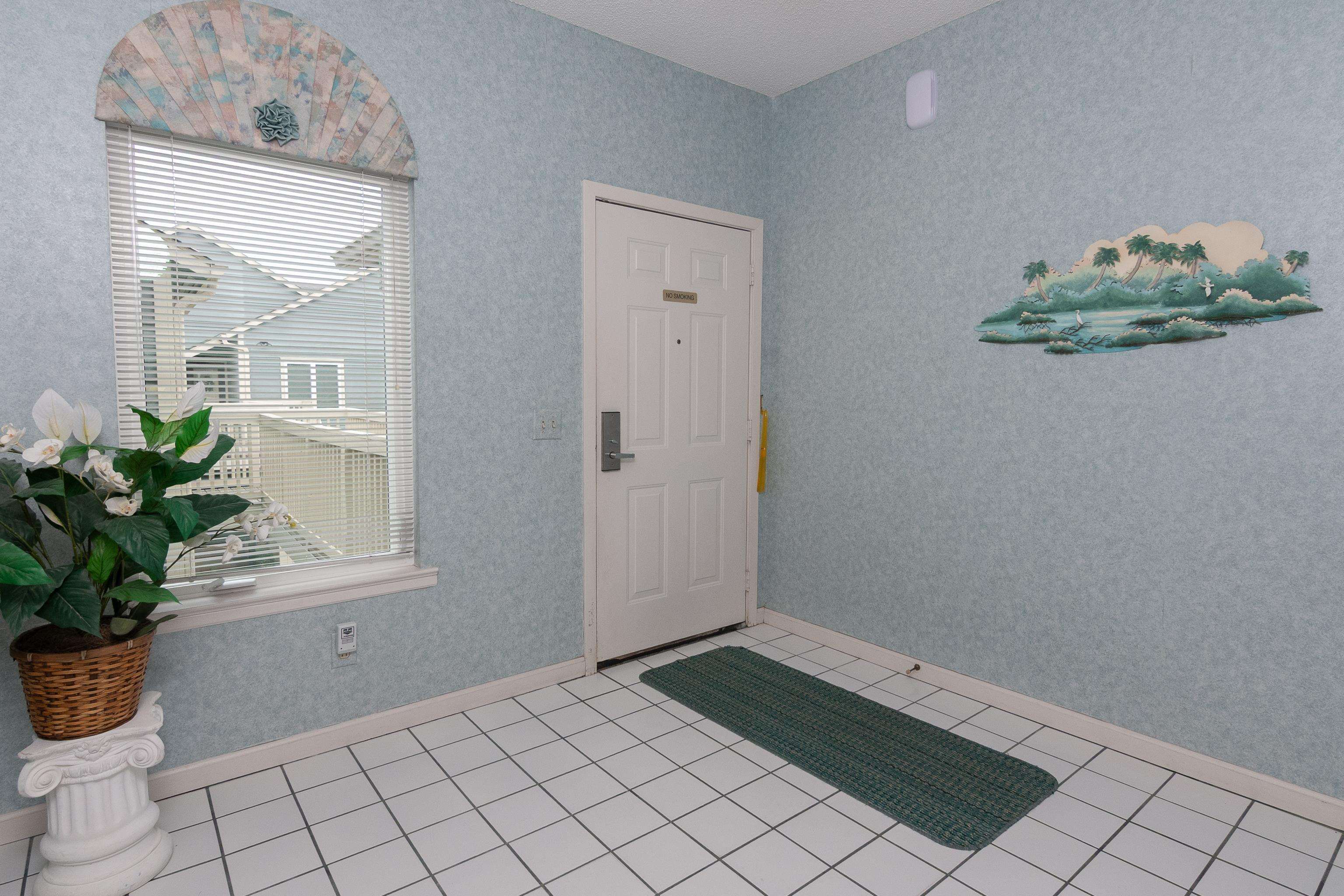 800 Castleford Circle Property Photo 2