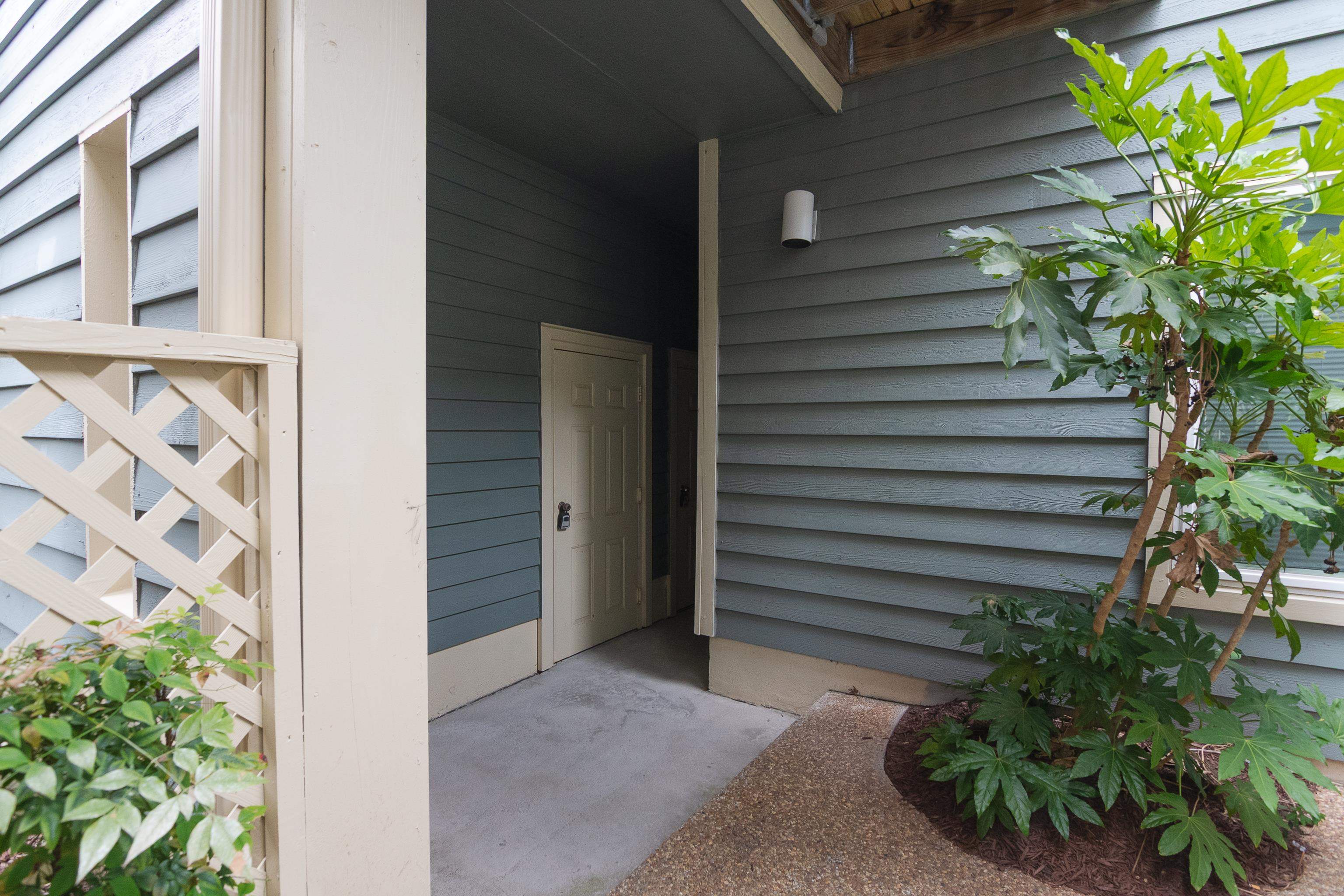 800 Castleford Circle Property Photo 45