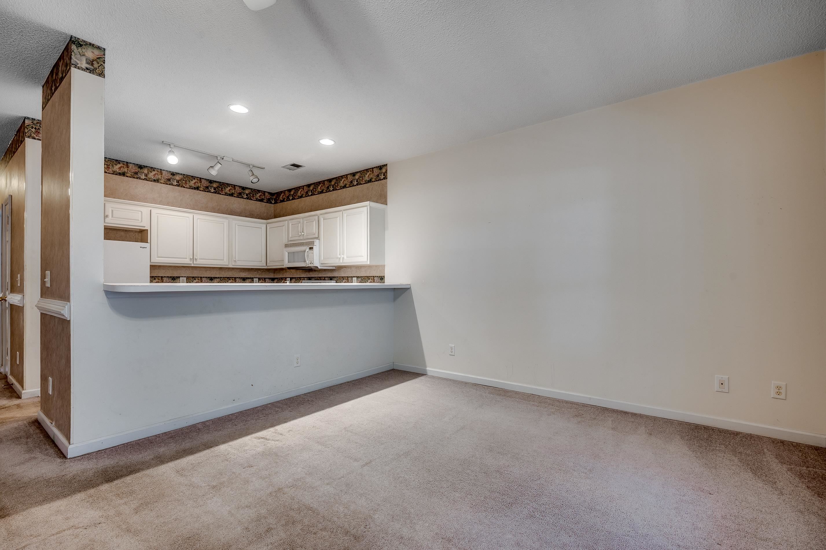 1058 Sea Mountain Hwy. Property Photo 7