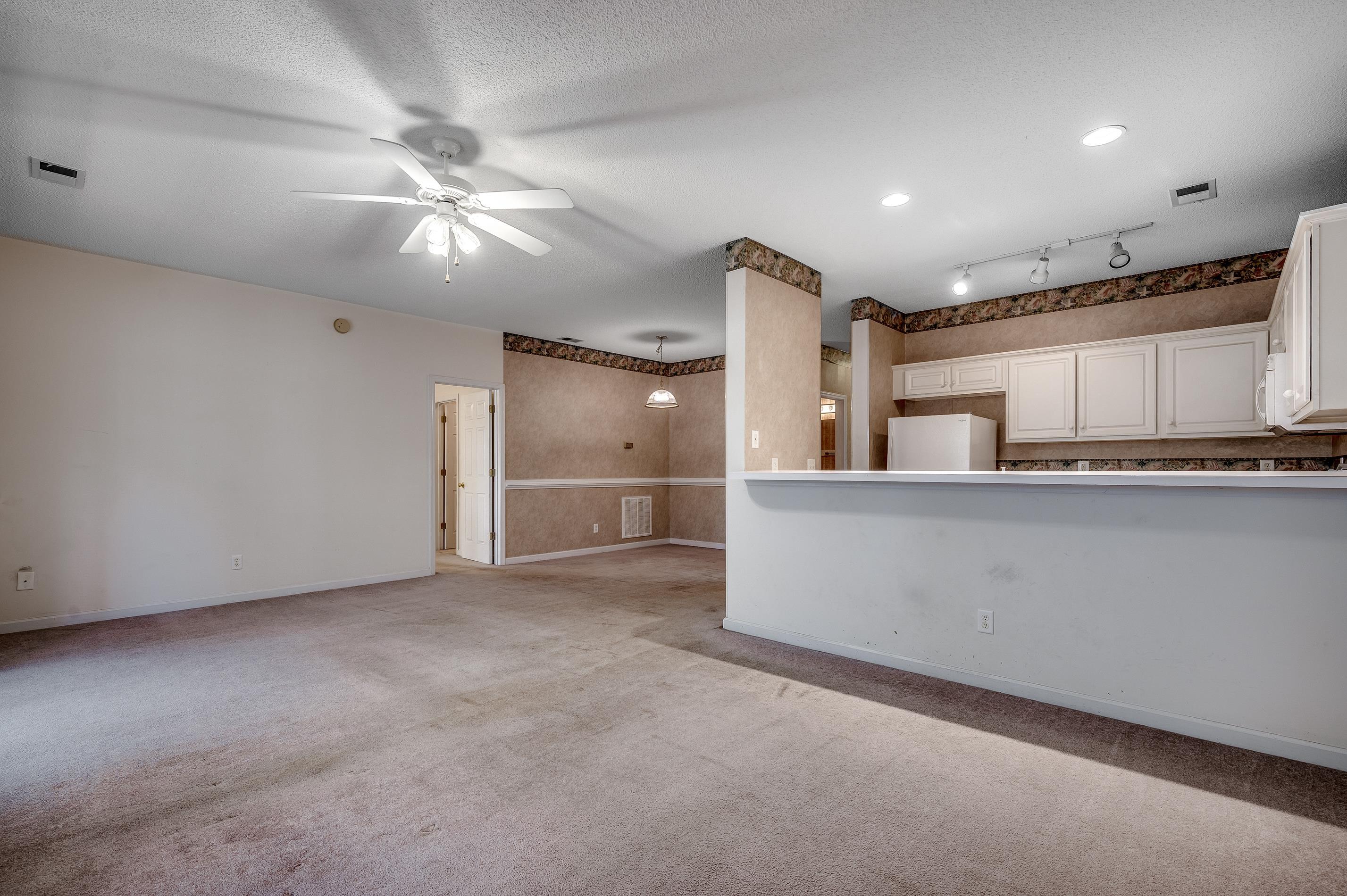 1058 Sea Mountain Hwy. Property Photo 8