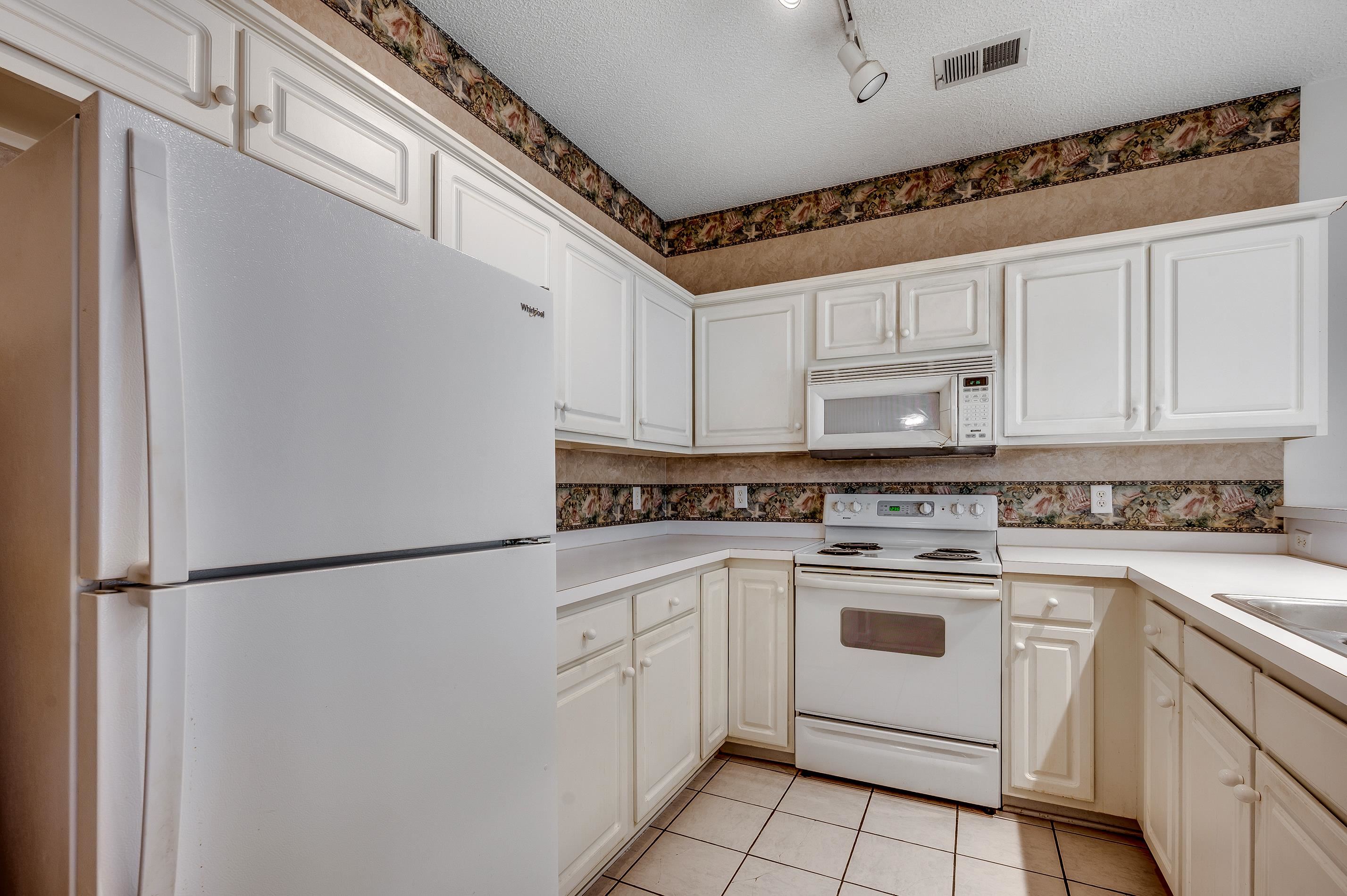 1058 Sea Mountain Hwy. Property Photo 12