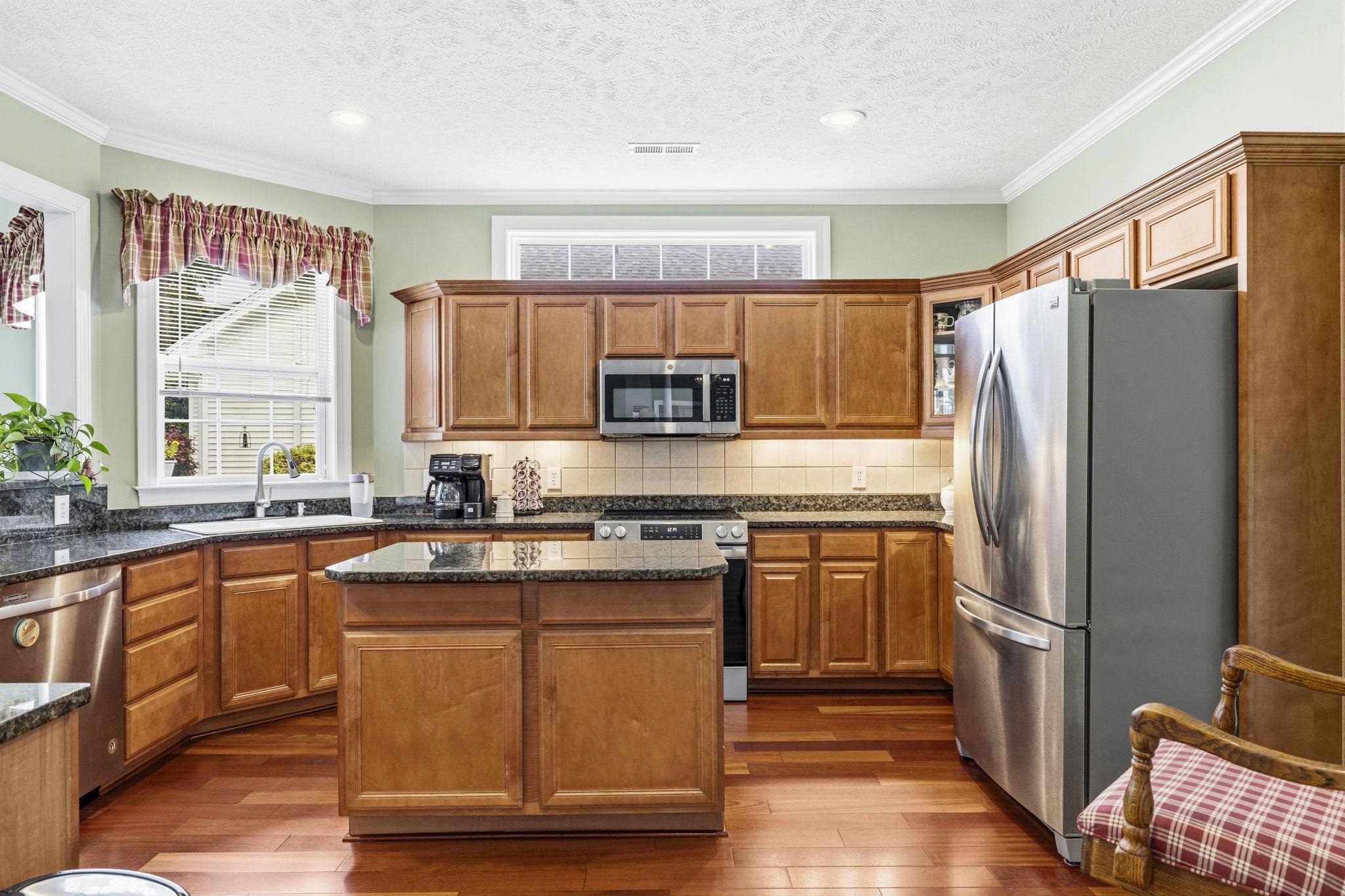 109 Wicklow Dr. Property Photo 12