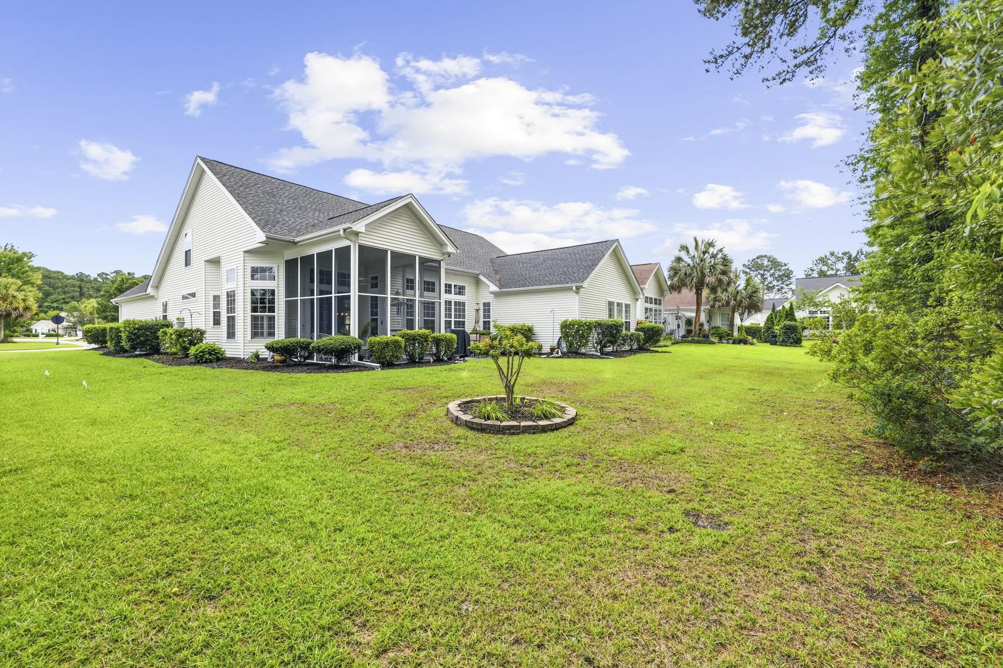 109 Wicklow Dr. Property Photo 43
