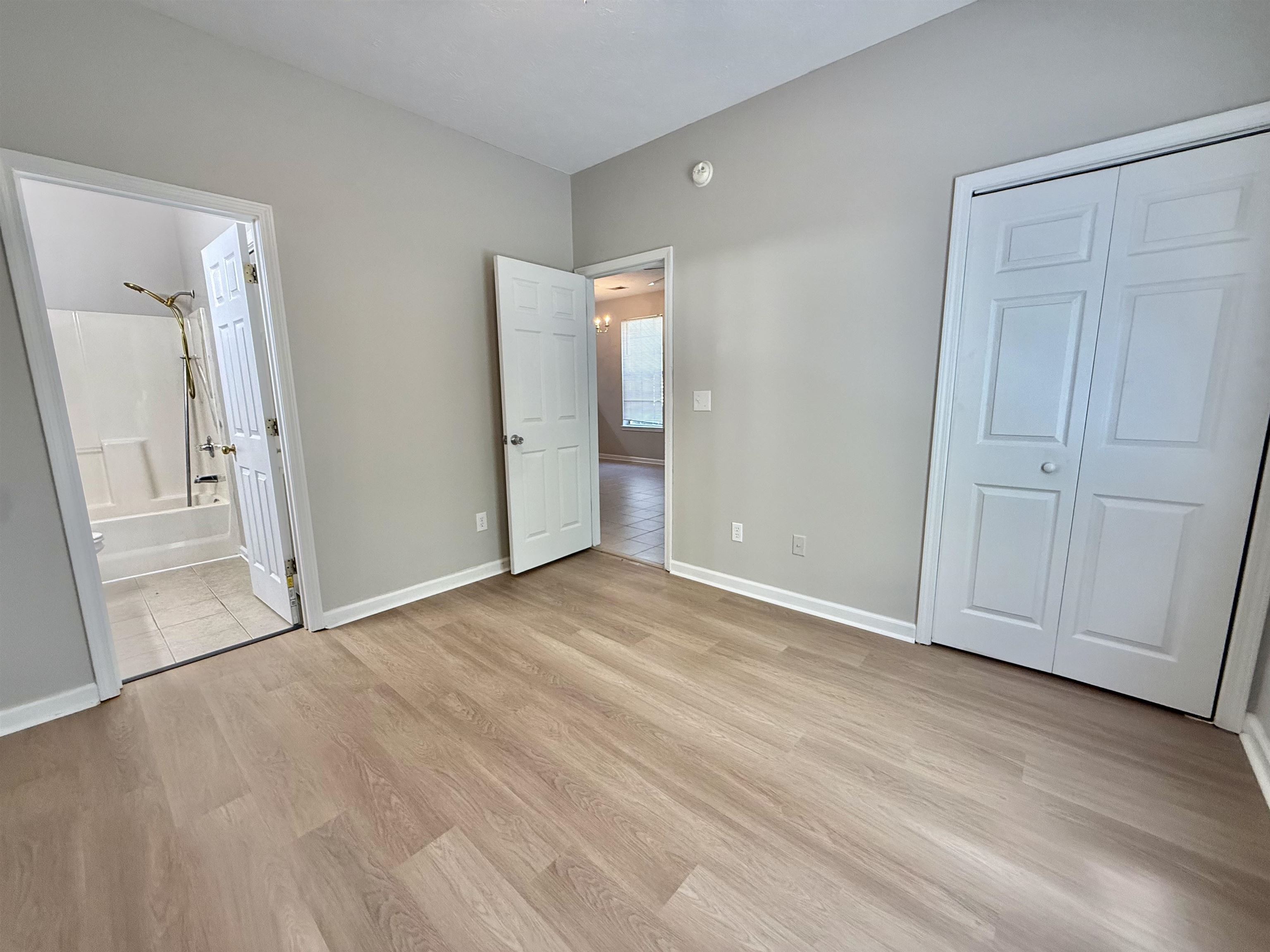 492 River Oaks Dr. Property Photo 14
