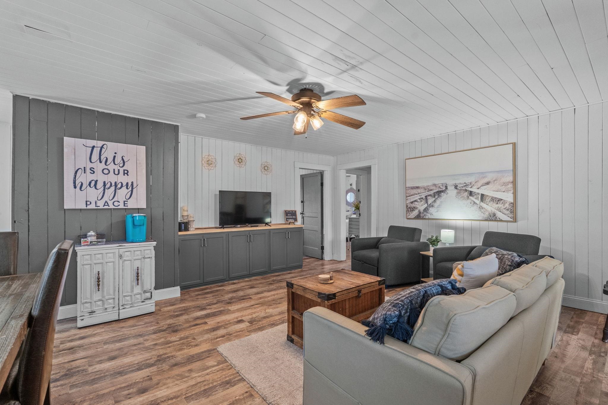 1519 Havens Dr. Property Photo 22