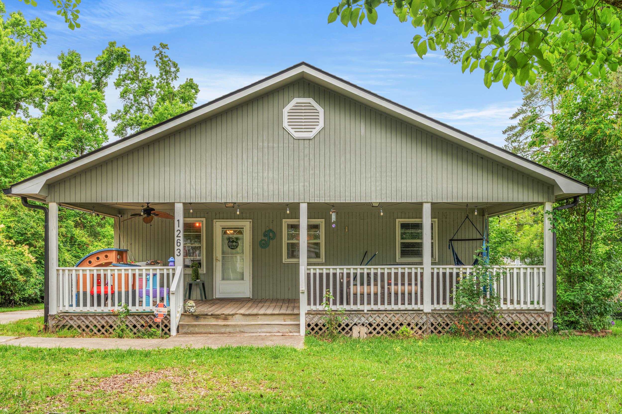 1263 Park Hill Dr. Property Photo 1