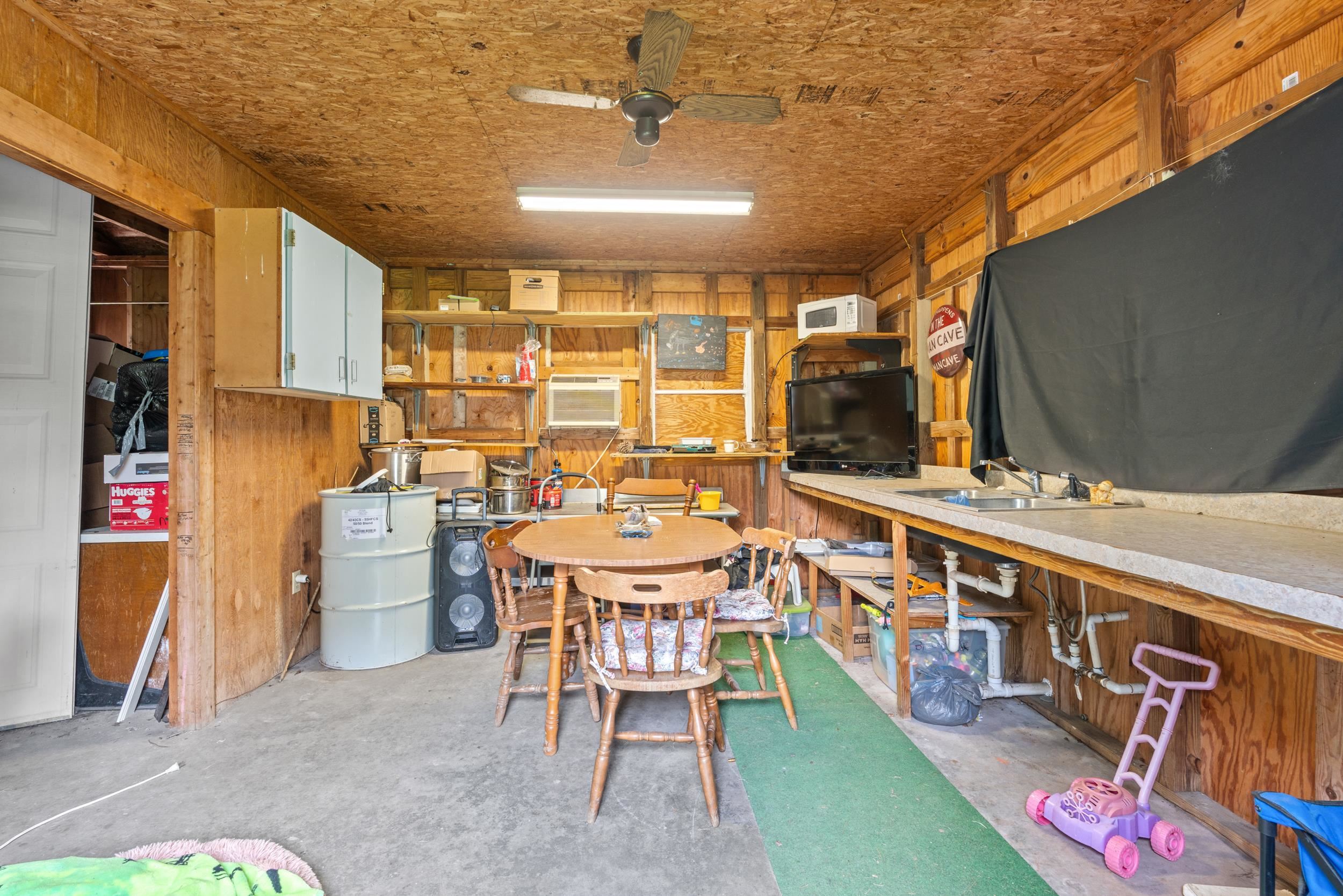 1263 Park Hill Dr. Property Photo 22