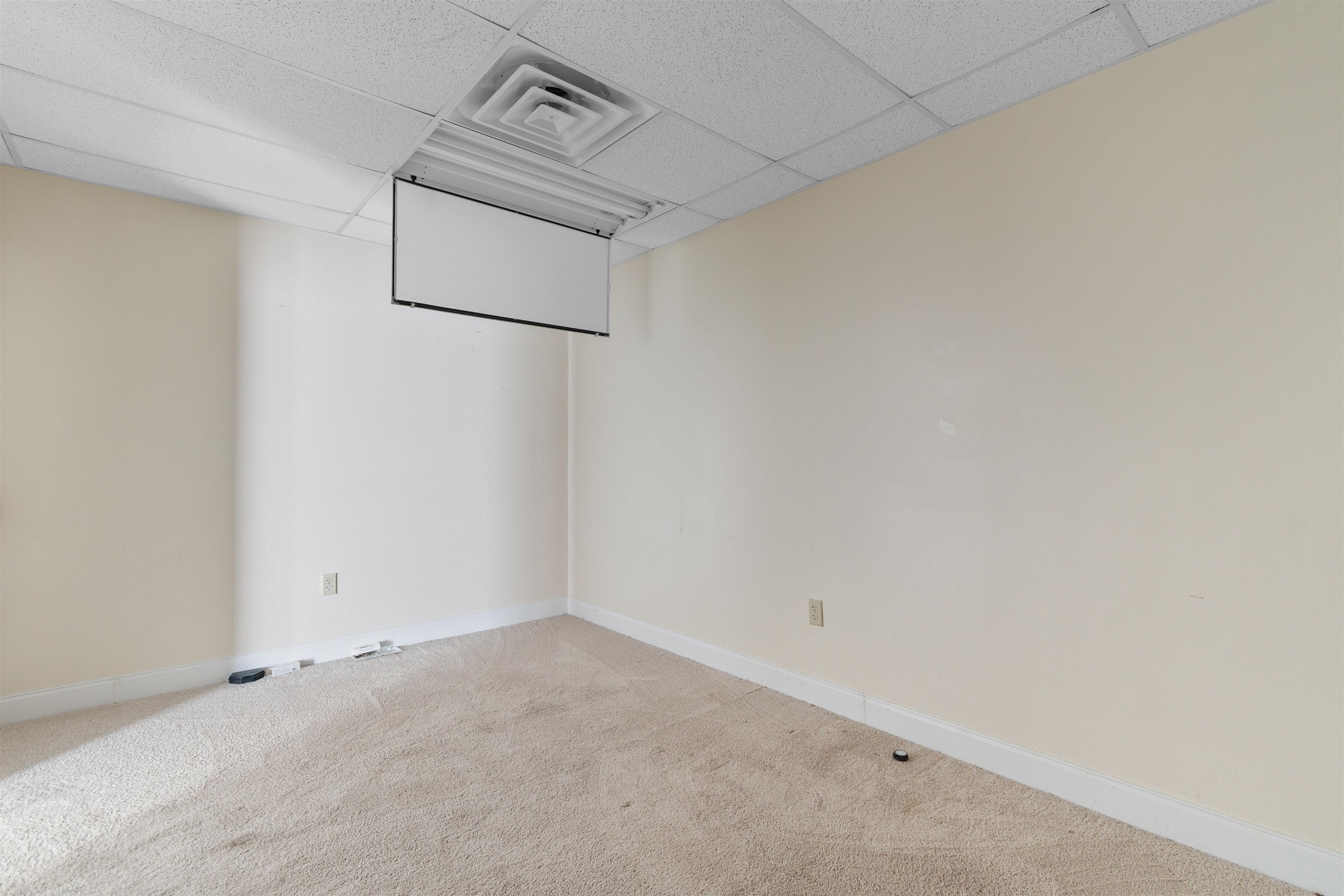 480 Nelson Blvd. Property Photo 41