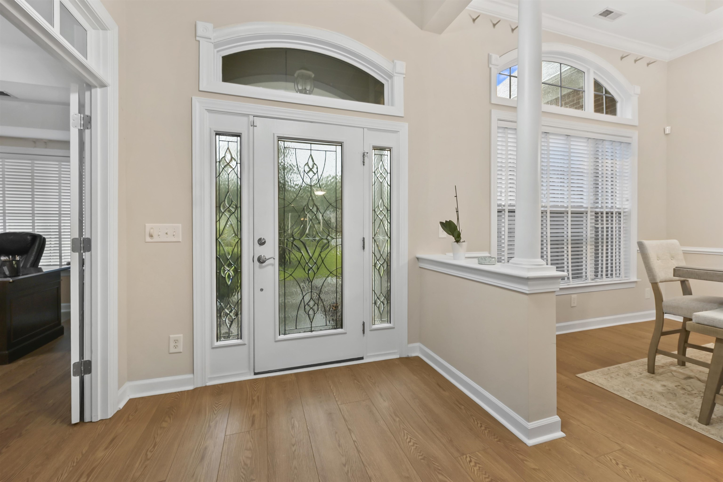 499 Trestle Way Property Photo 6