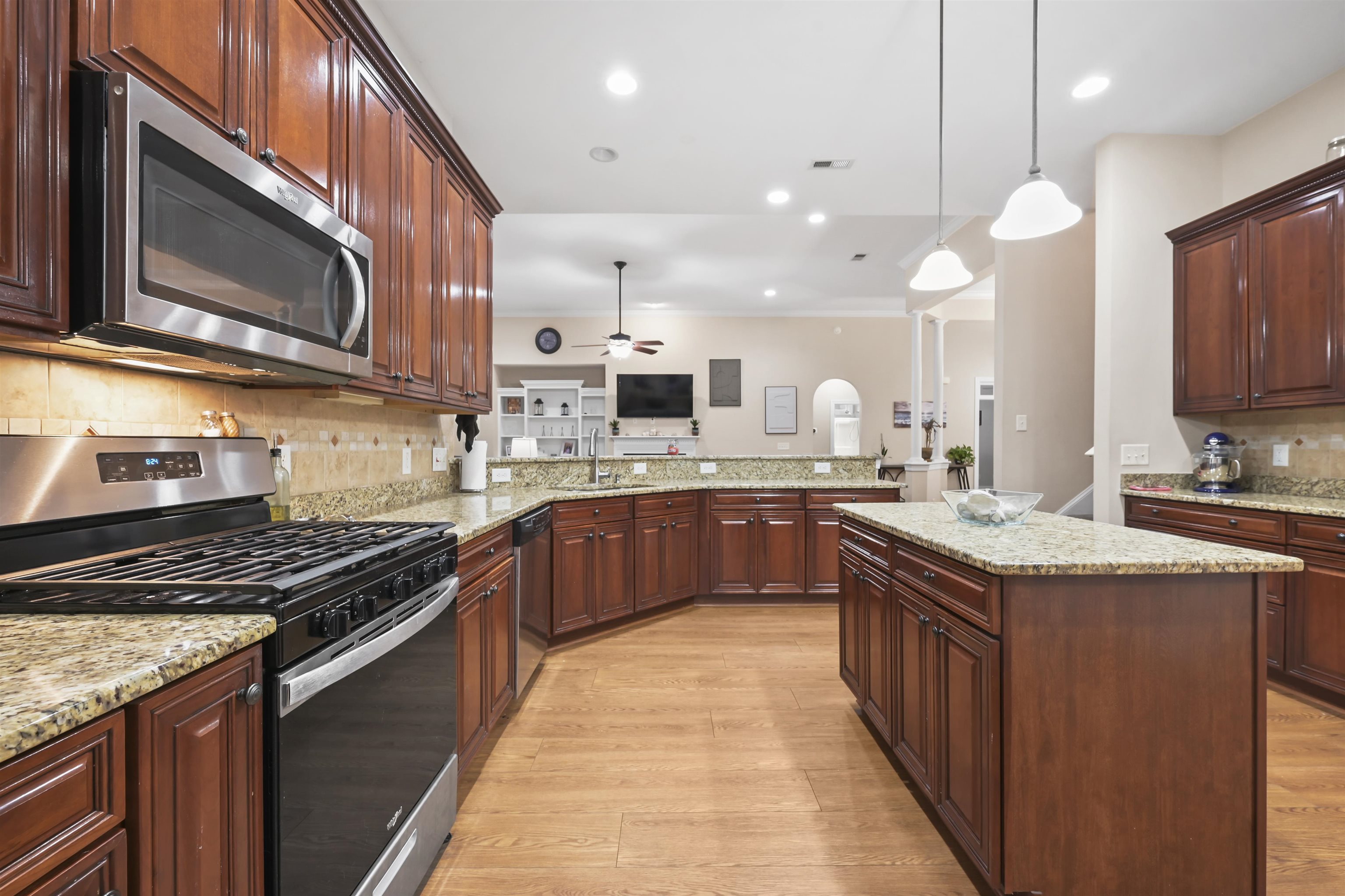 499 Trestle Way Property Photo 18