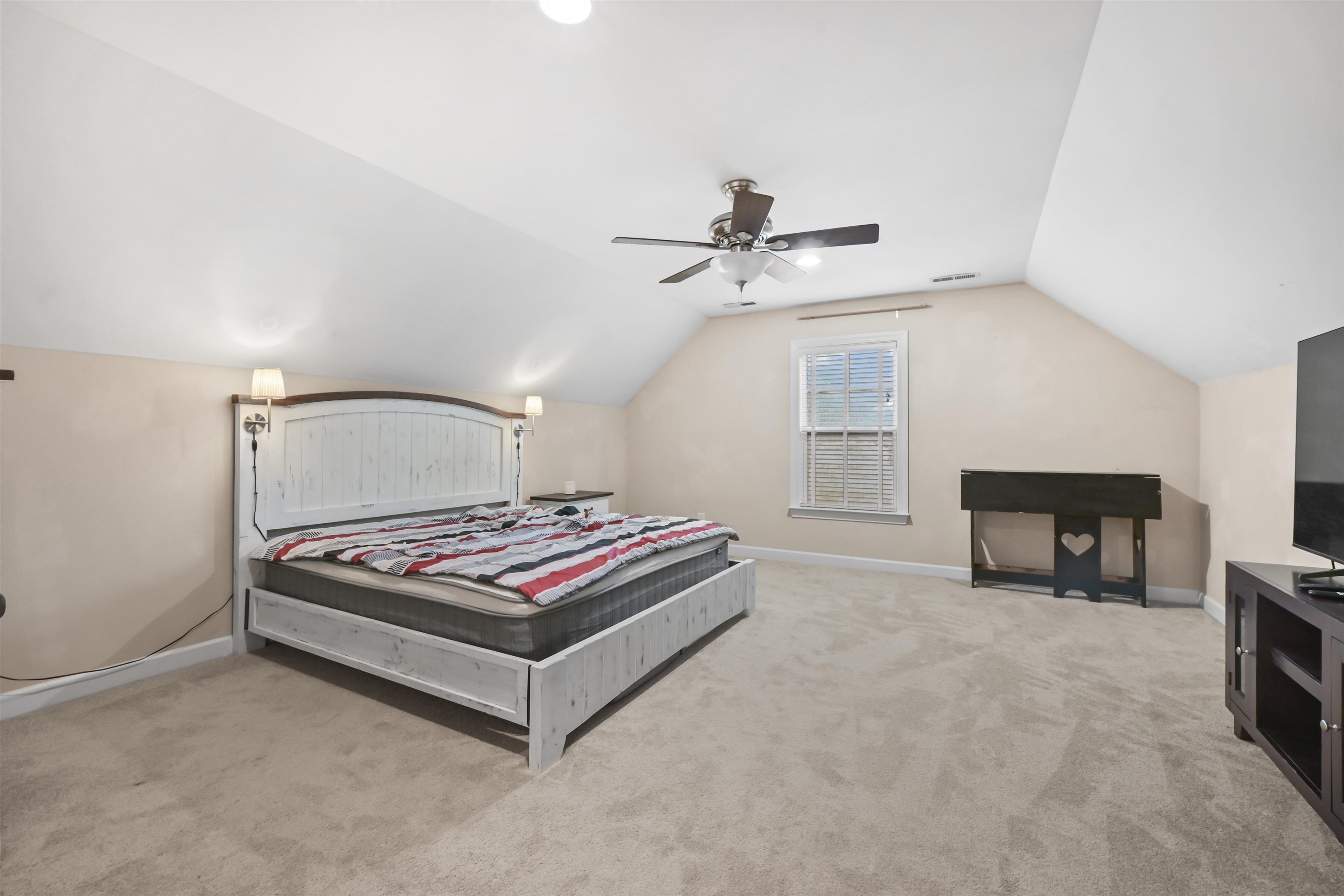 499 Trestle Way Property Photo 31