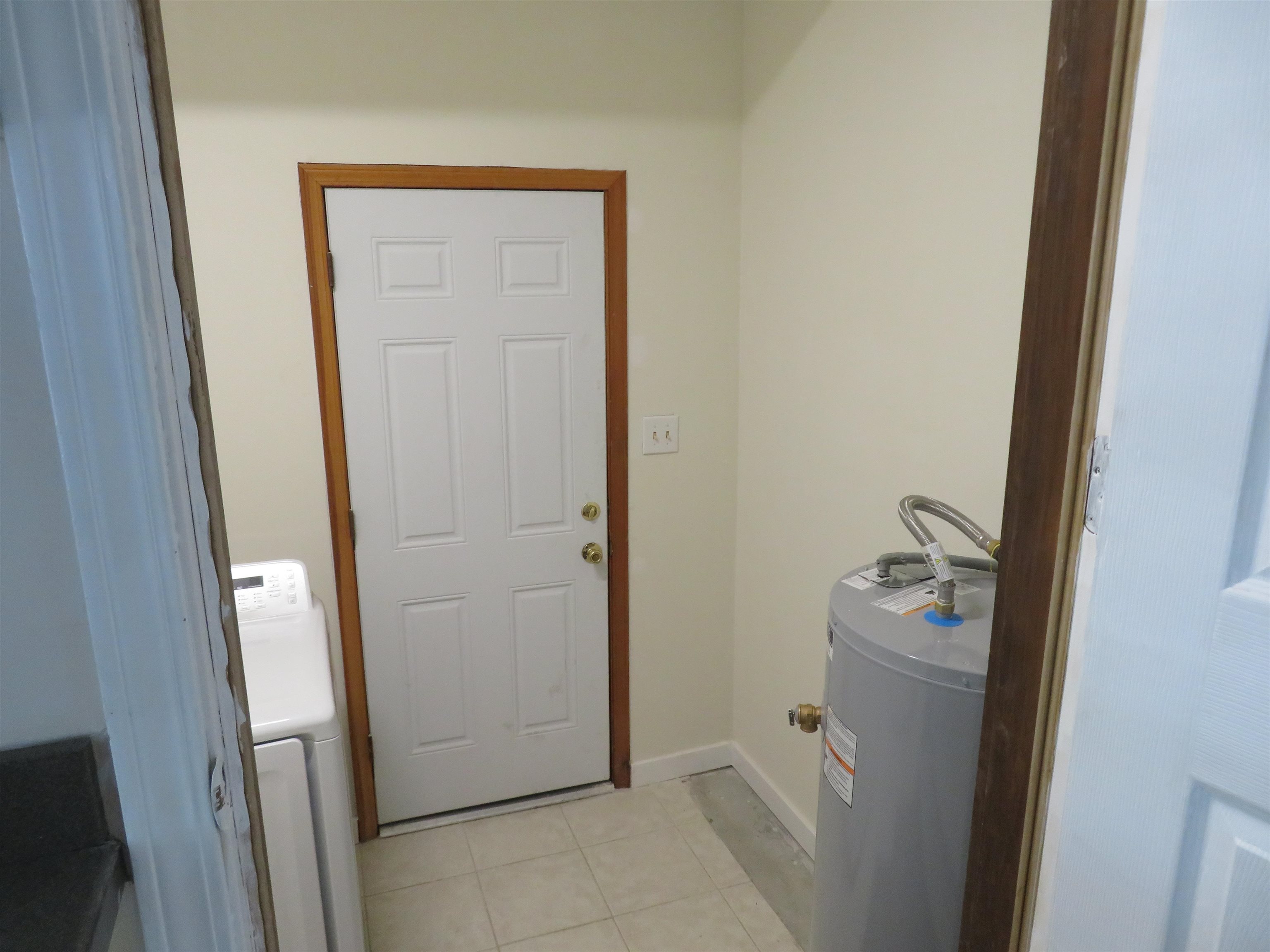 55 Plantation Rd. Property Photo 10