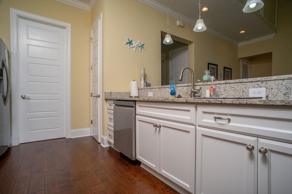 429 Oak Ave. Property Photo 25