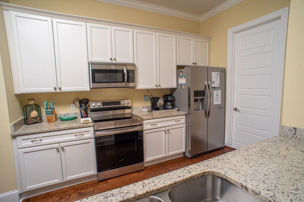 429 Oak Ave. Property Photo 29