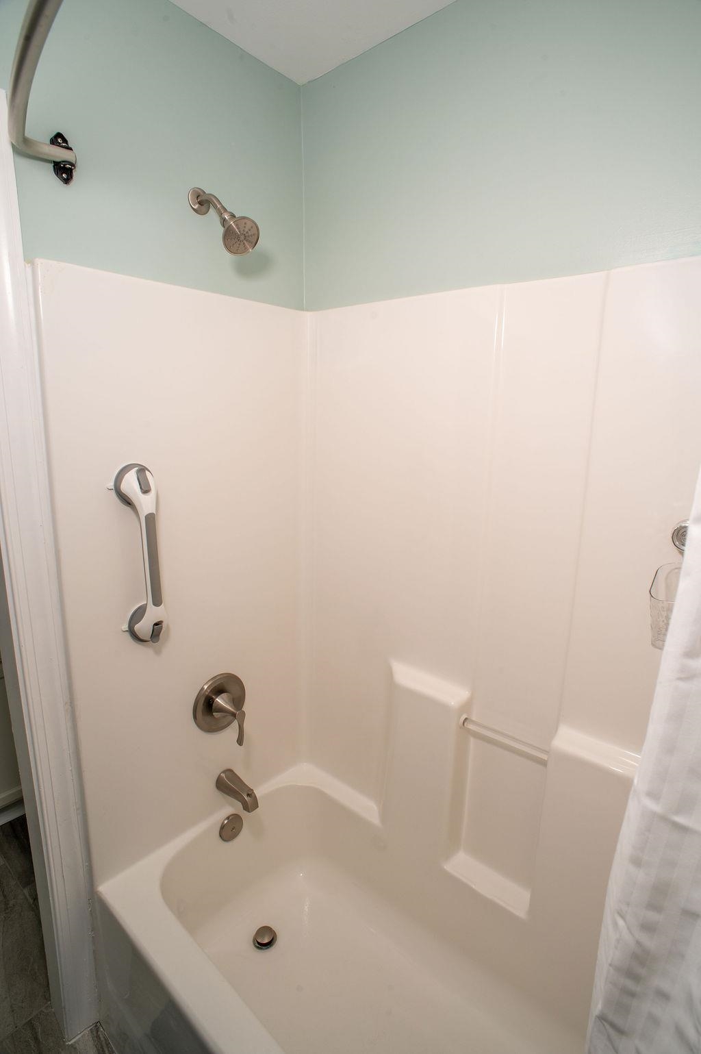 429 Oak Ave. Property Photo 56