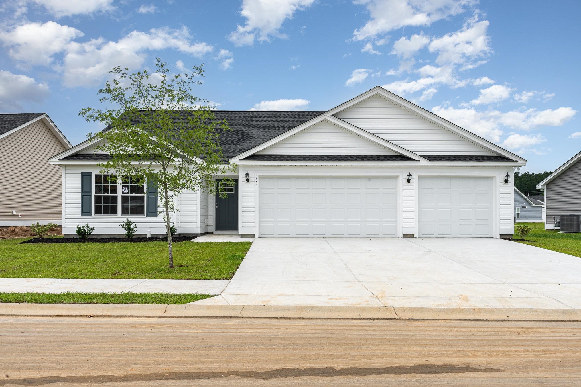148 Gray Owl Dr. Property Photo 1