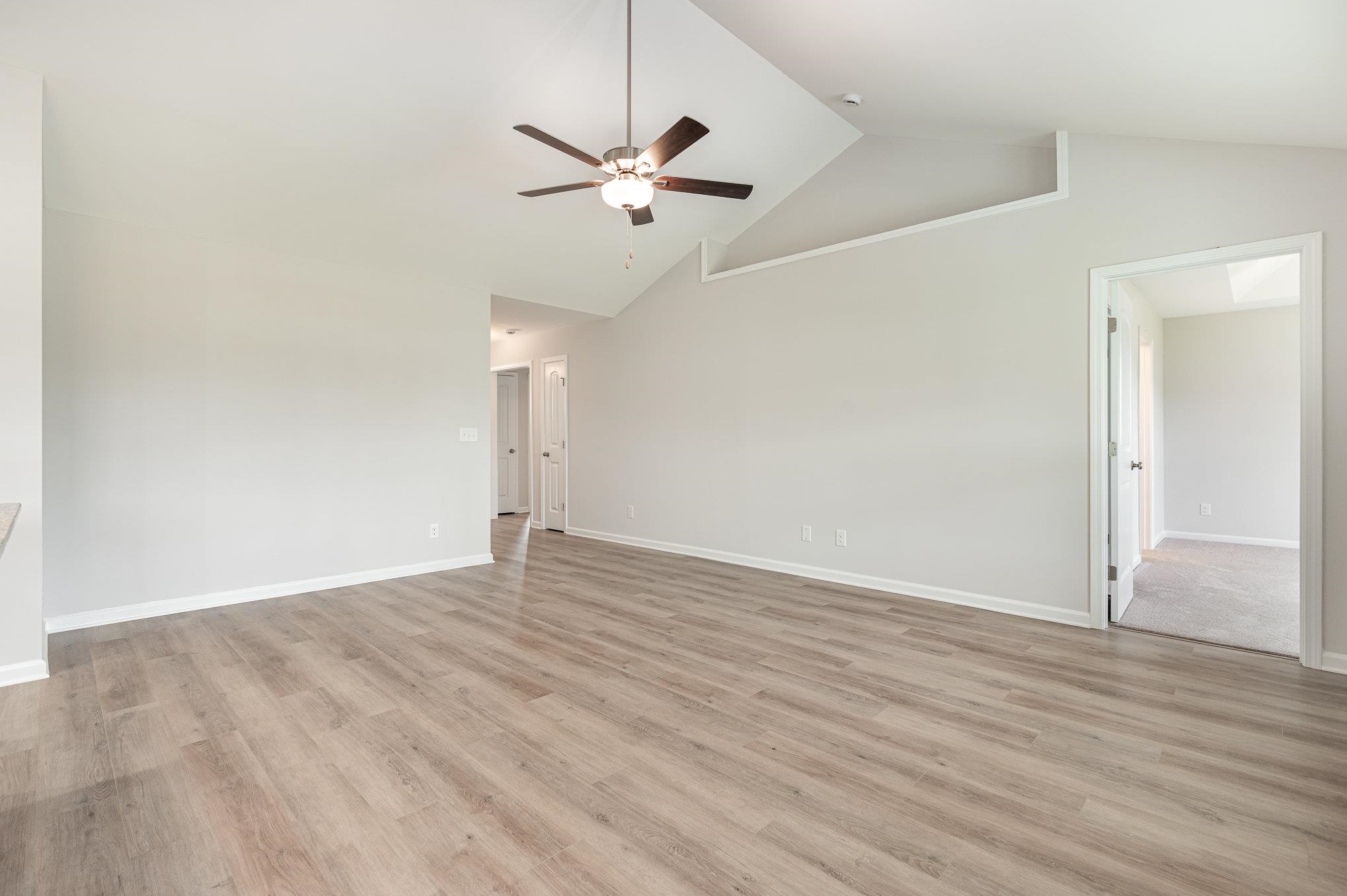 148 Gray Owl Dr. Property Photo 5