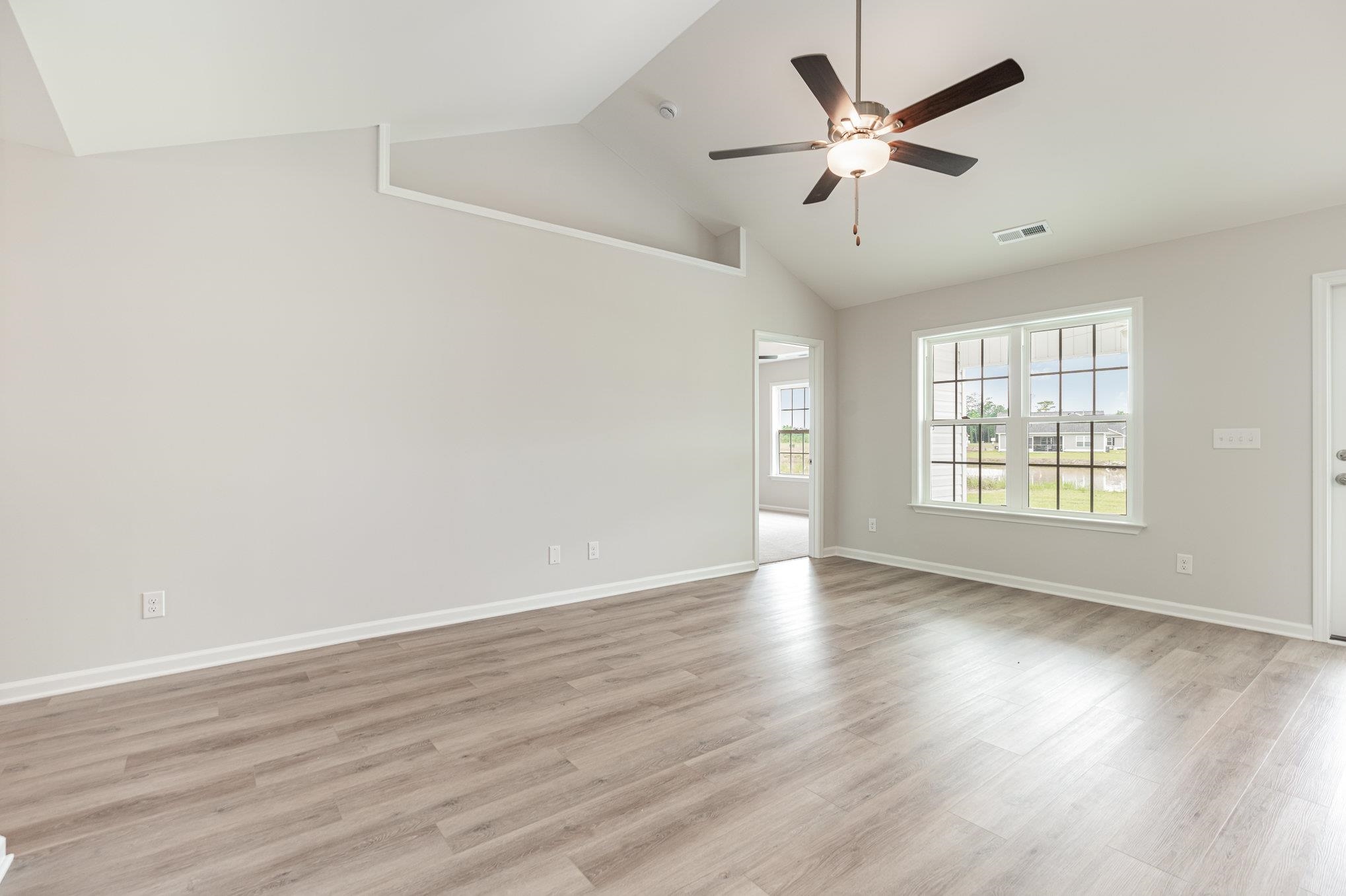 148 Gray Owl Dr. Property Photo 6