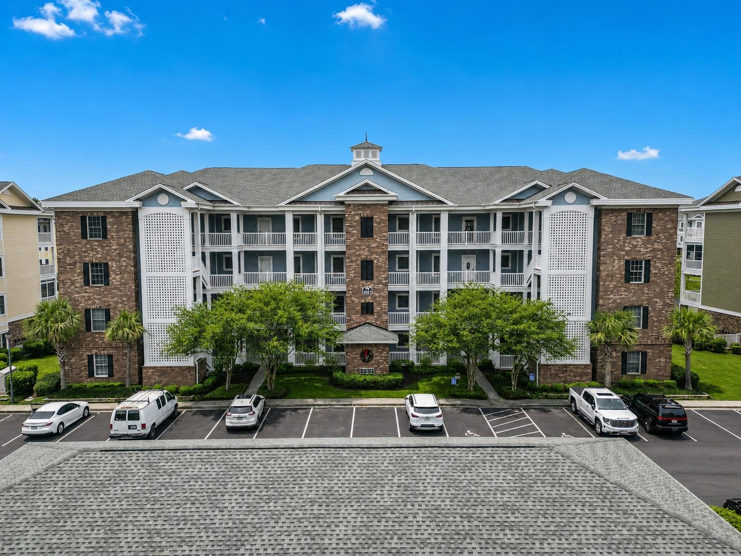 4847 Luster Leaf Circle Property Photo 1