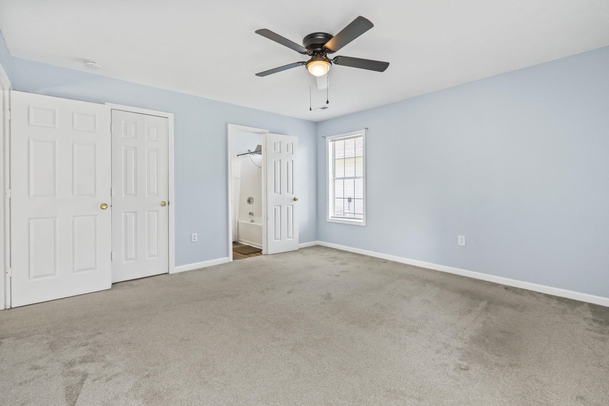 1004 Autumn Dr. Property Photo 30