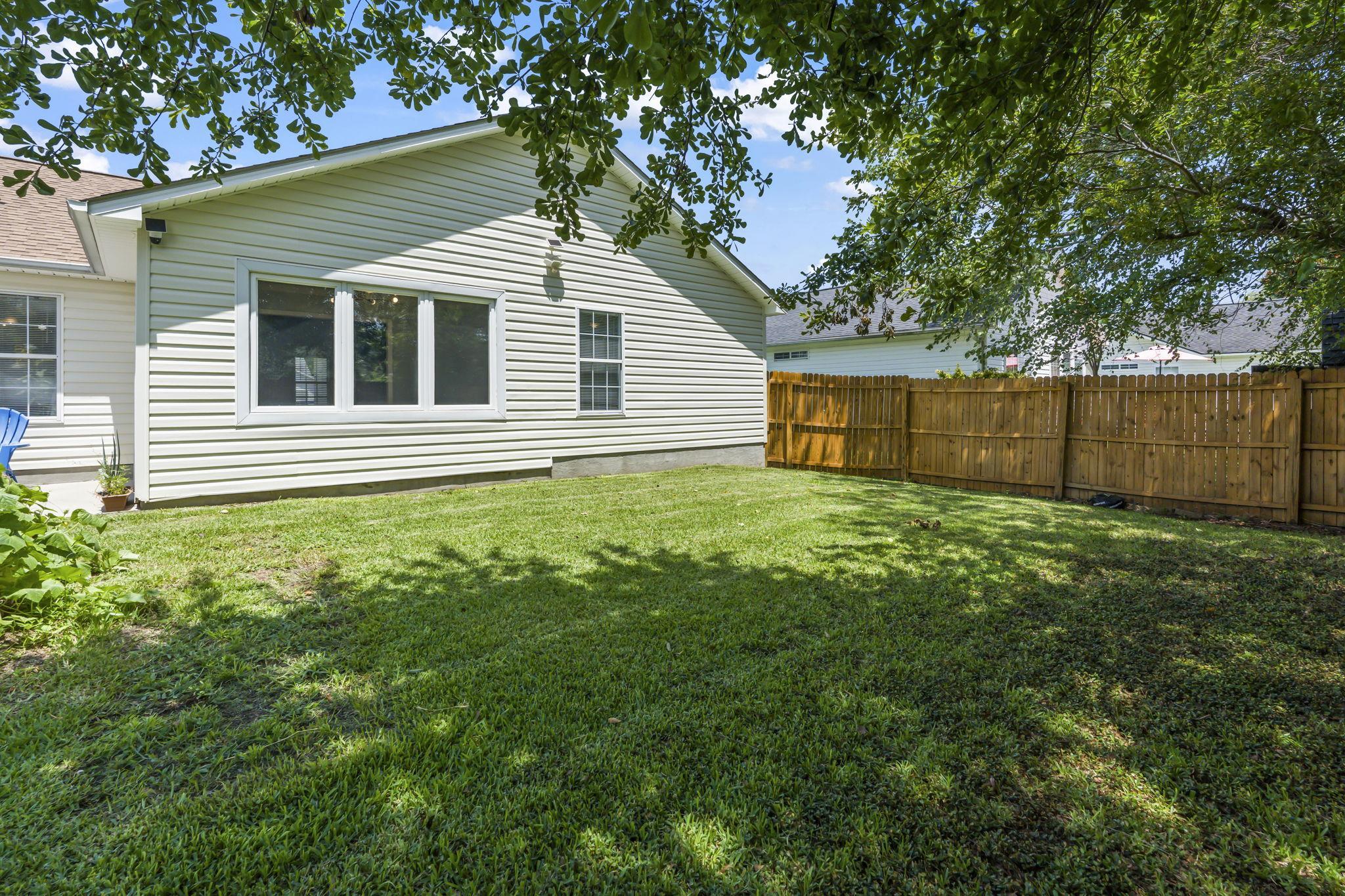 1004 Autumn Dr. Property Photo 46