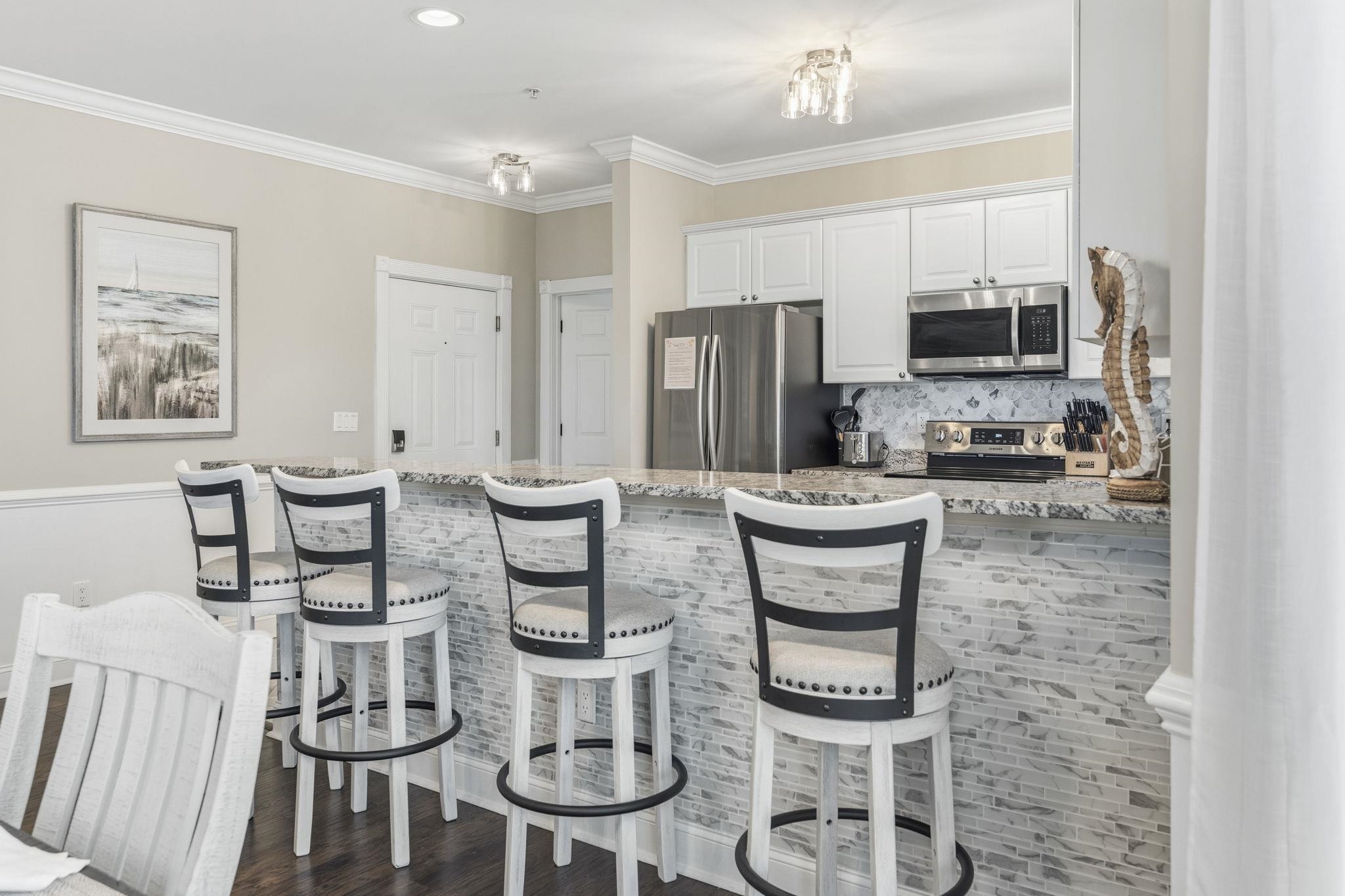 4891 Luster Leaf Circle Property Photo 8