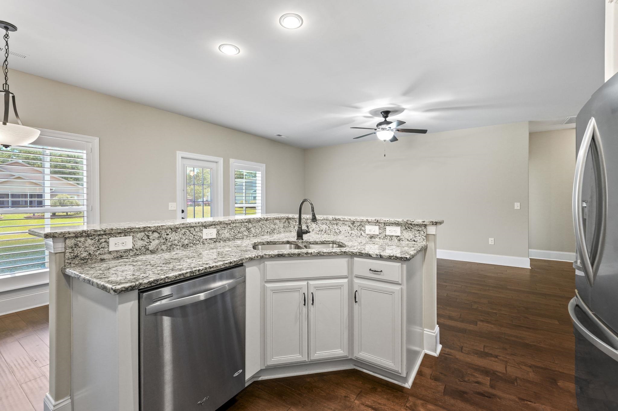 813 Covelo Ln. Property Photo 18