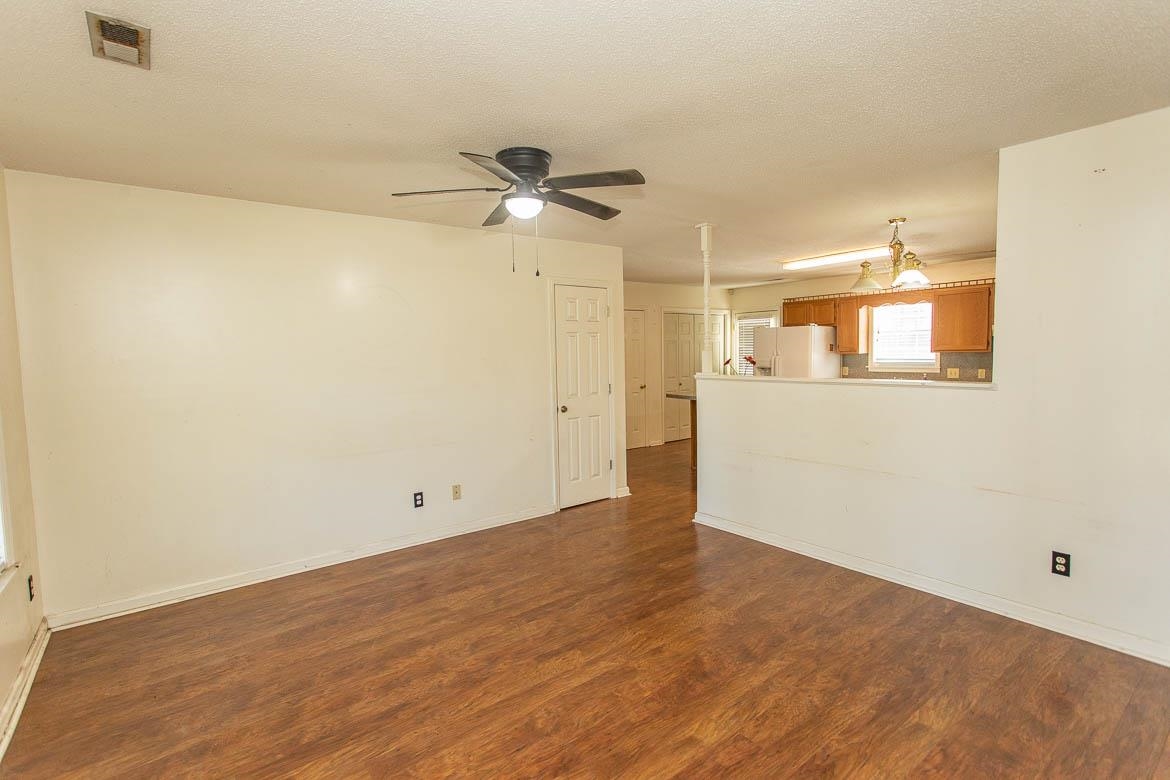 111 Ebb Tide Harbour Property Photo 3