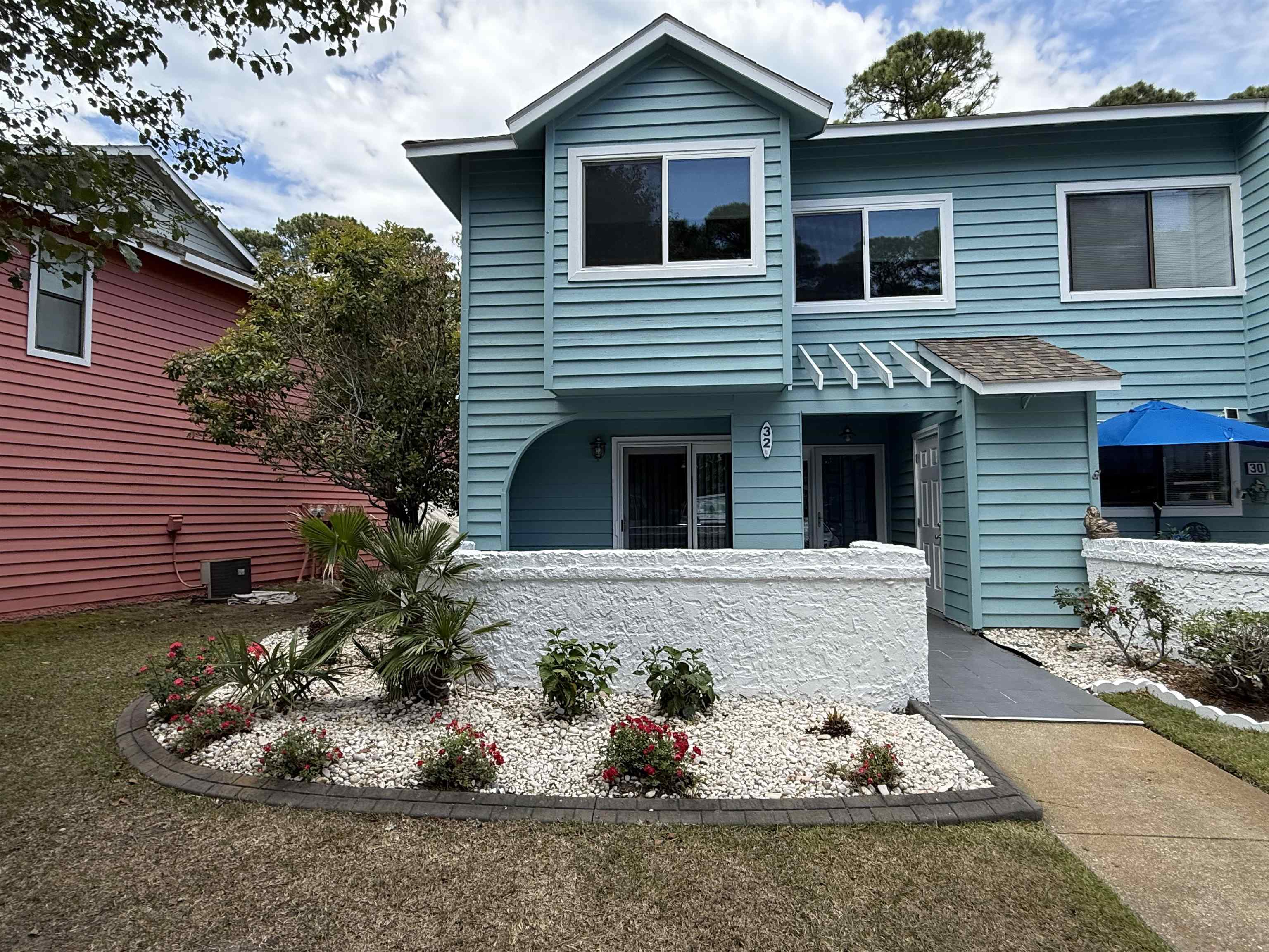 32 Shadow Moss Pl. Property Photo 1
