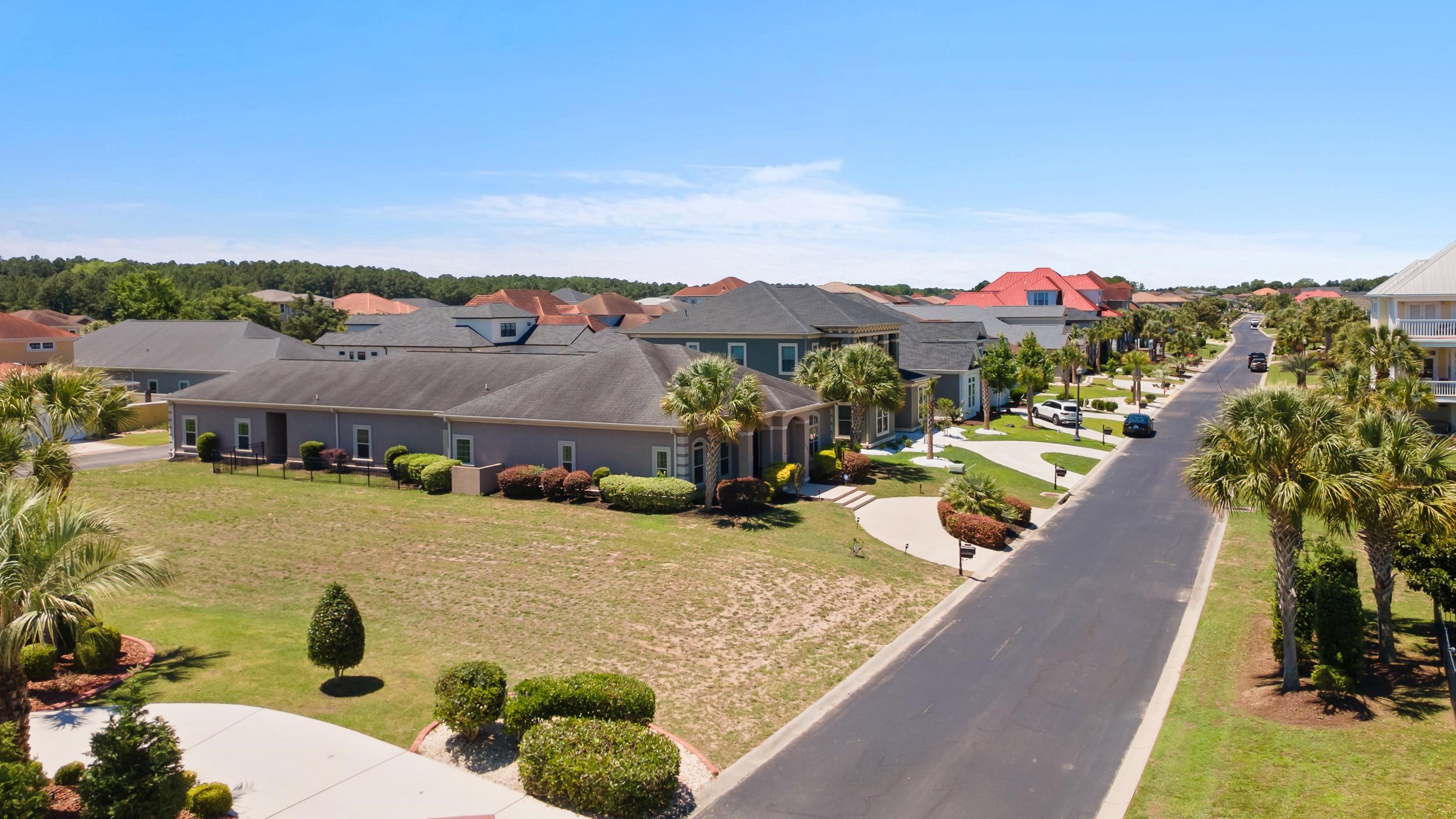 809 Bluffview Dr. Property Photo 43