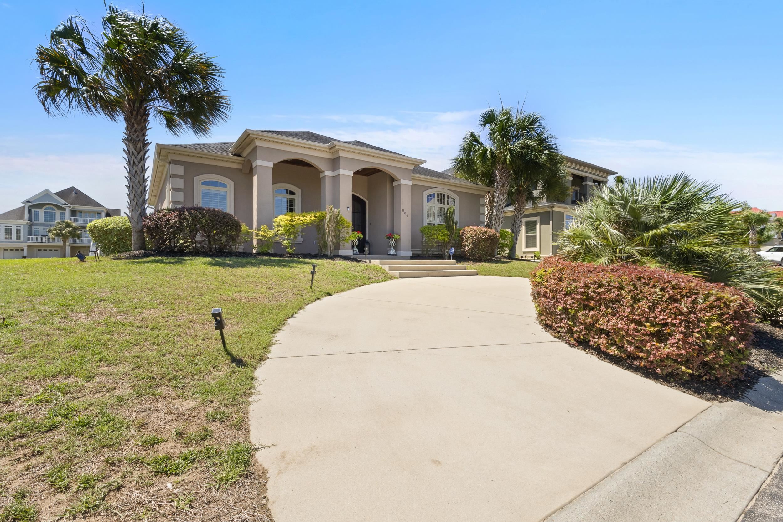 809 Bluffview Dr. Property Photo 45
