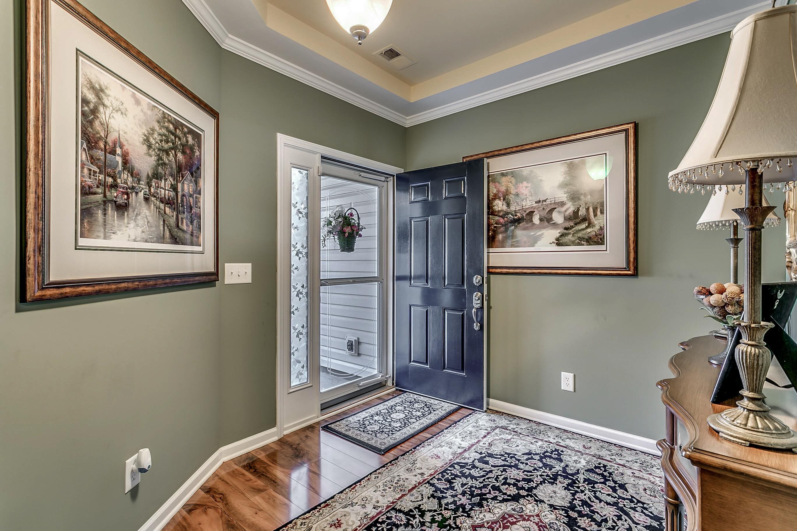 628 Lafayette Park Dr. Property Photo 3