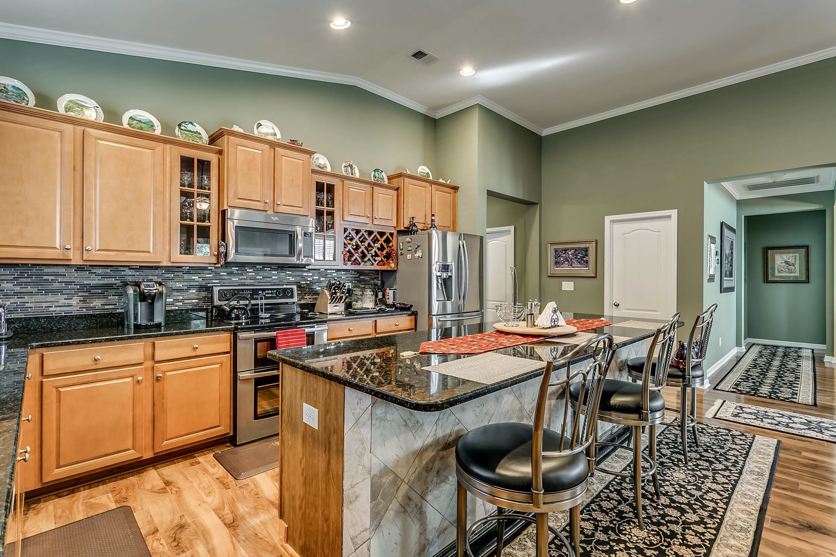 628 Lafayette Park Dr. Property Photo 11