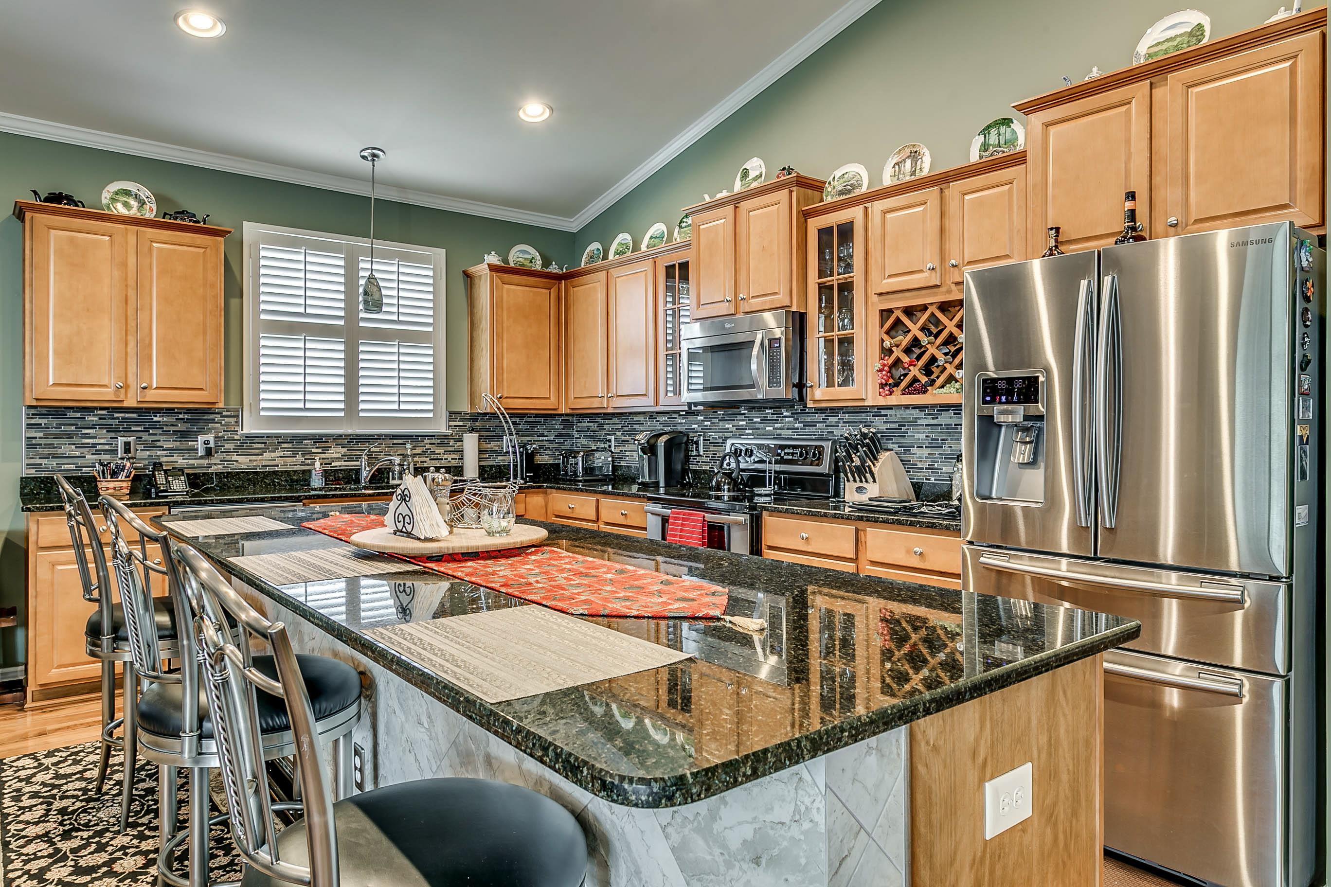 628 Lafayette Park Dr. Property Photo 12