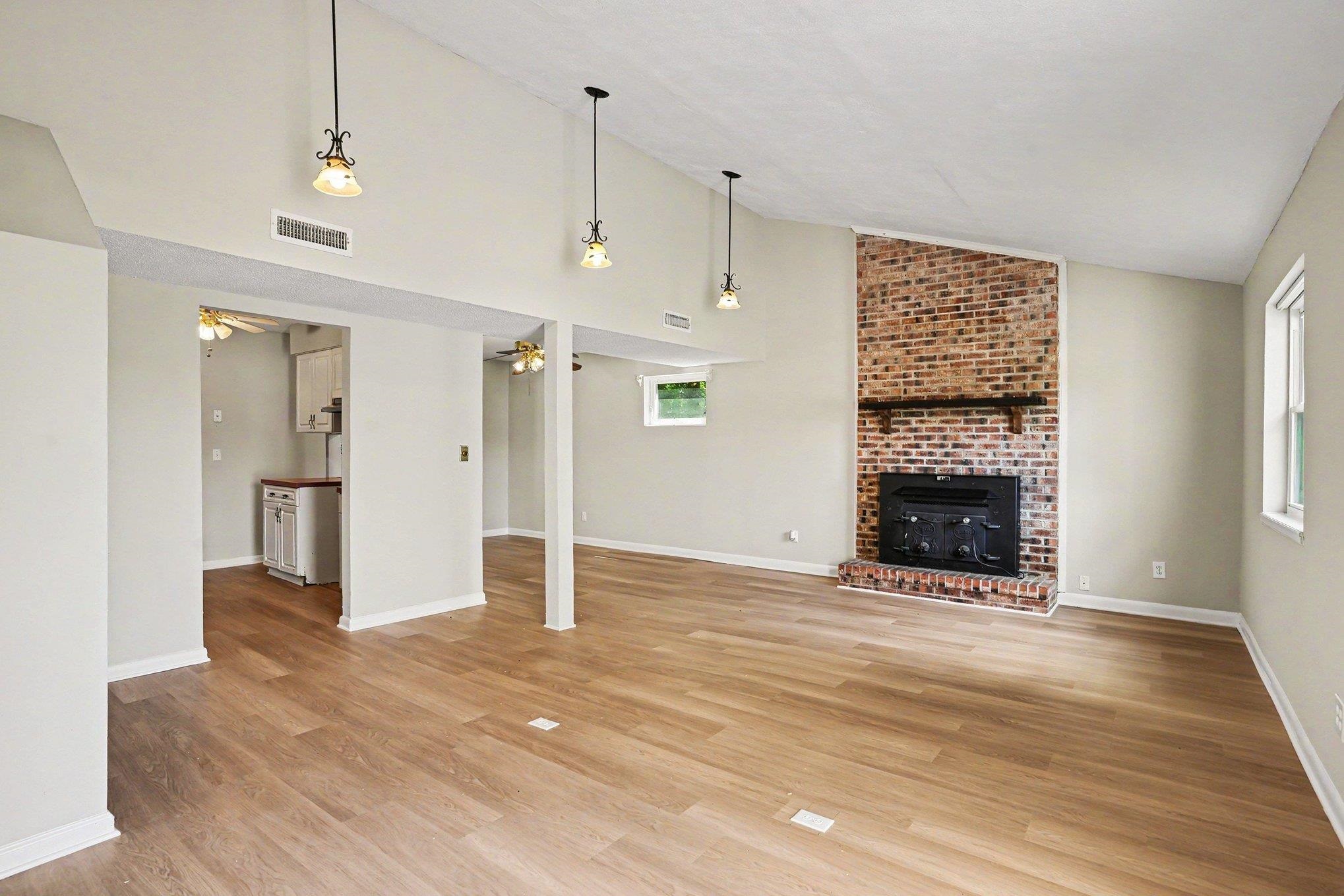213 Caropine Dr. Property Photo 8