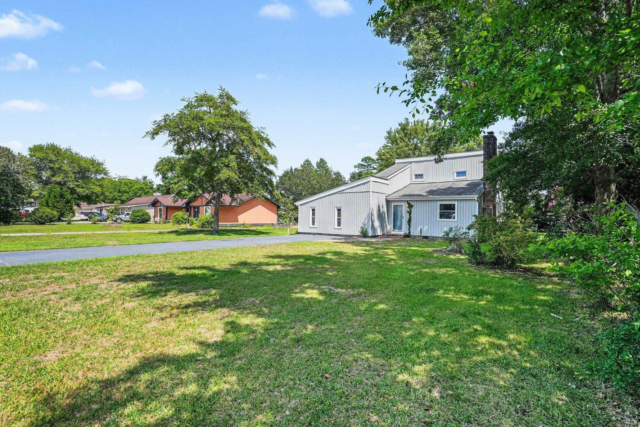 213 Caropine Dr. Property Photo 41
