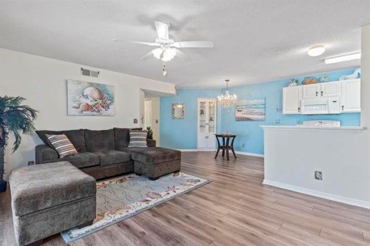 8835 Chandler Dr. Property Photo 14