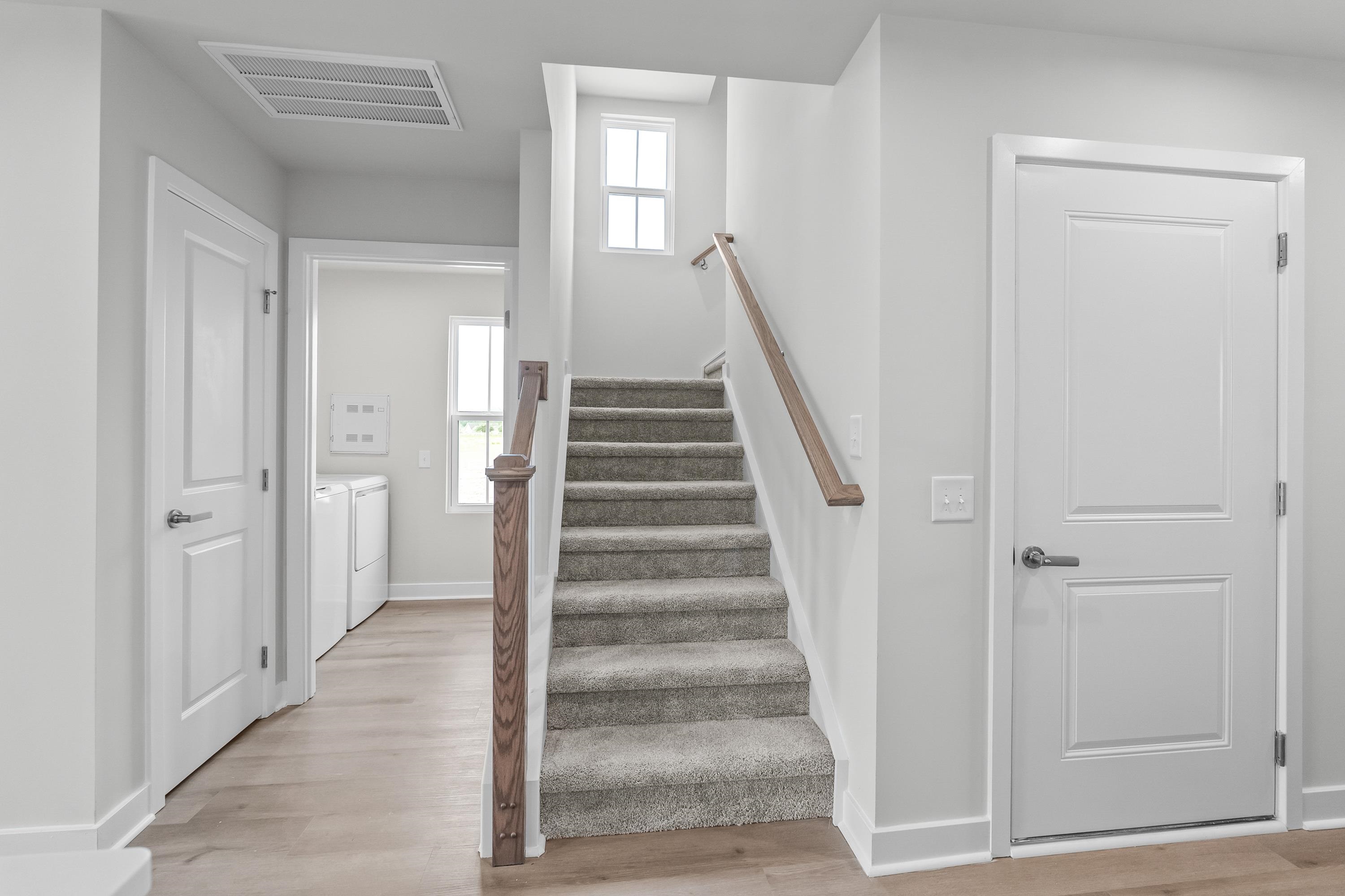 866 Alaska Dr Property Photo 5