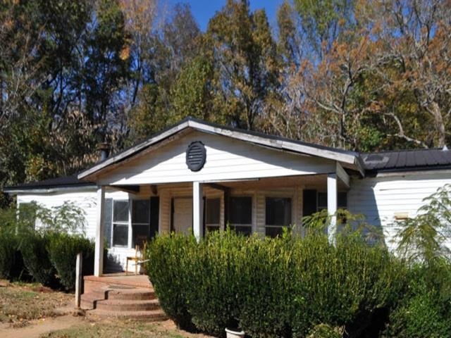 232 Gulley Branch Rd Property Photo 1
