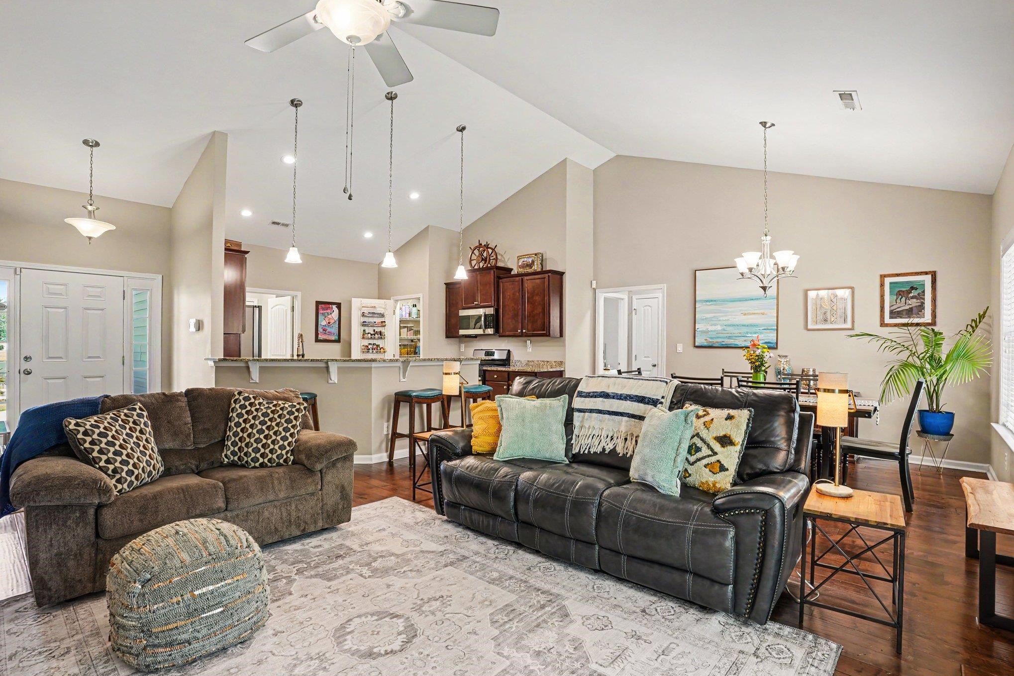 408 Windermere Lake Circle Property Photo 6
