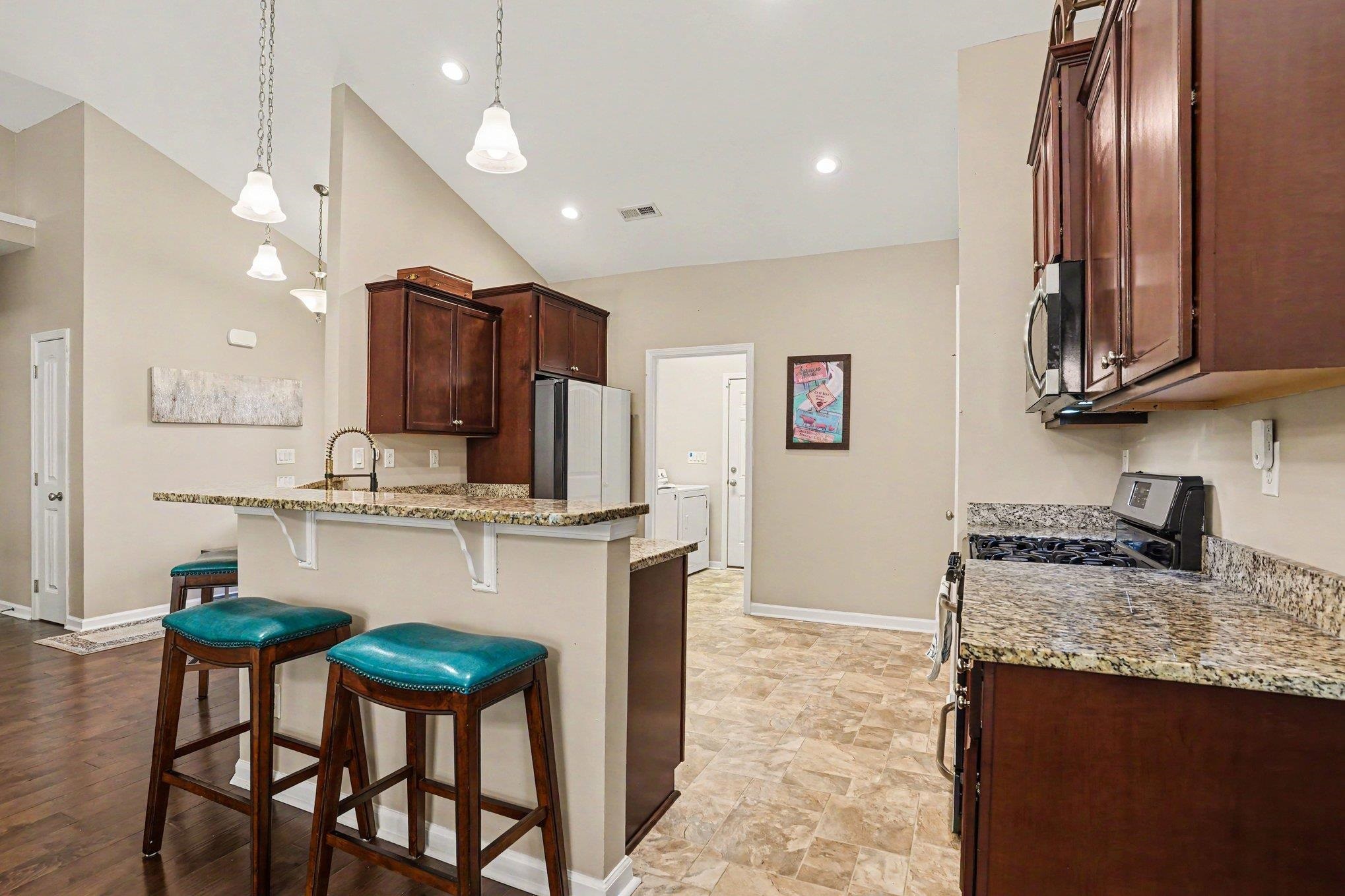408 Windermere Lake Circle Property Photo 13