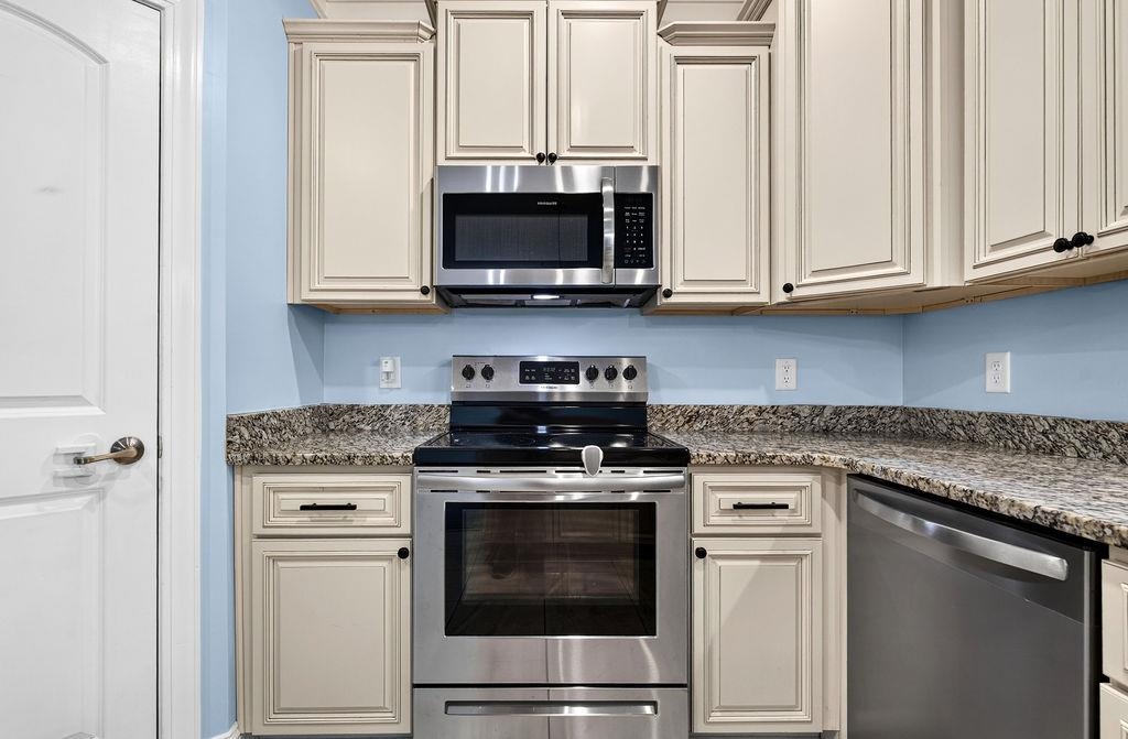 133 Puffin Dr. Property Photo 25