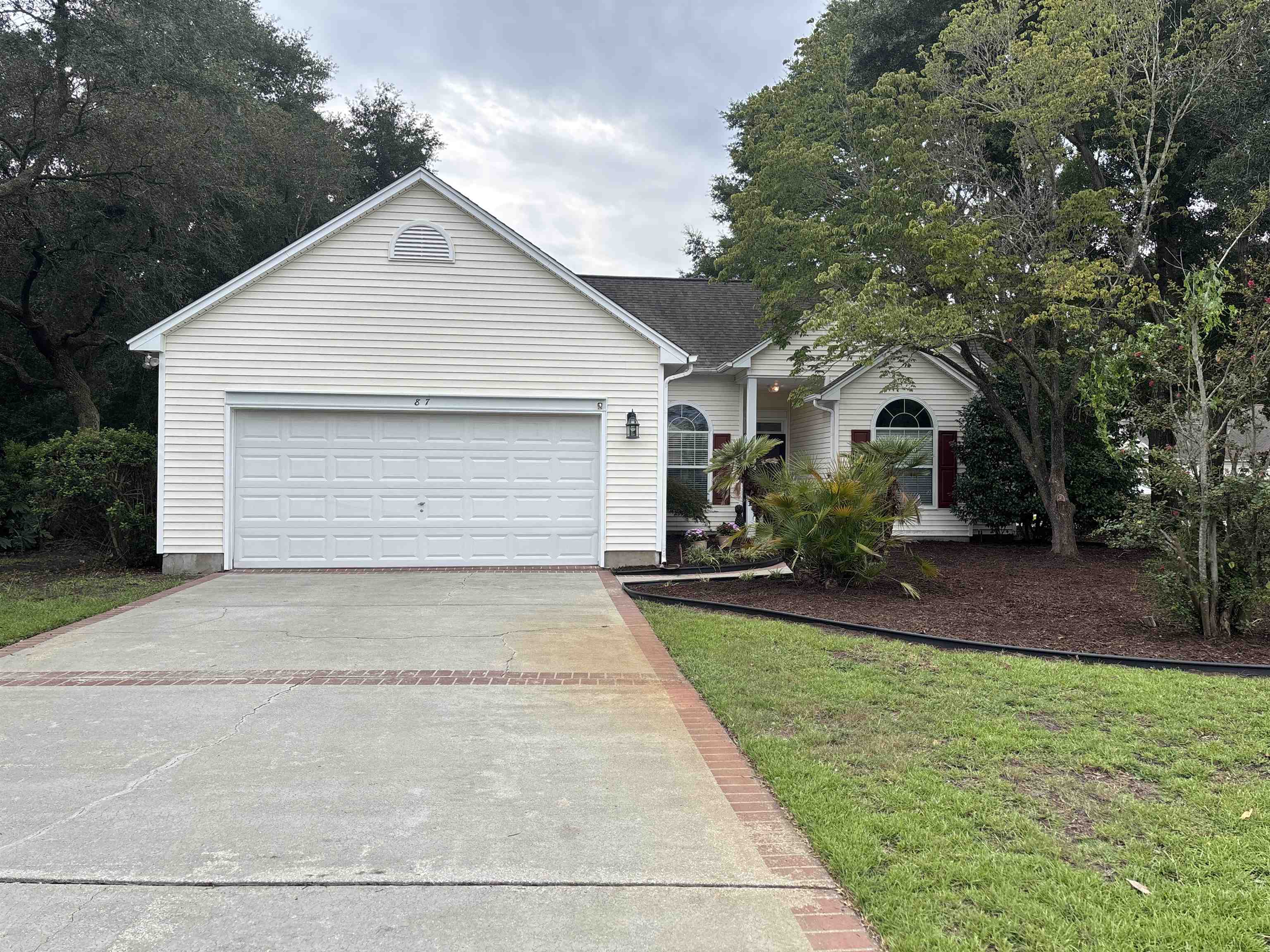 87 Low Country Ln. Property Photo 1