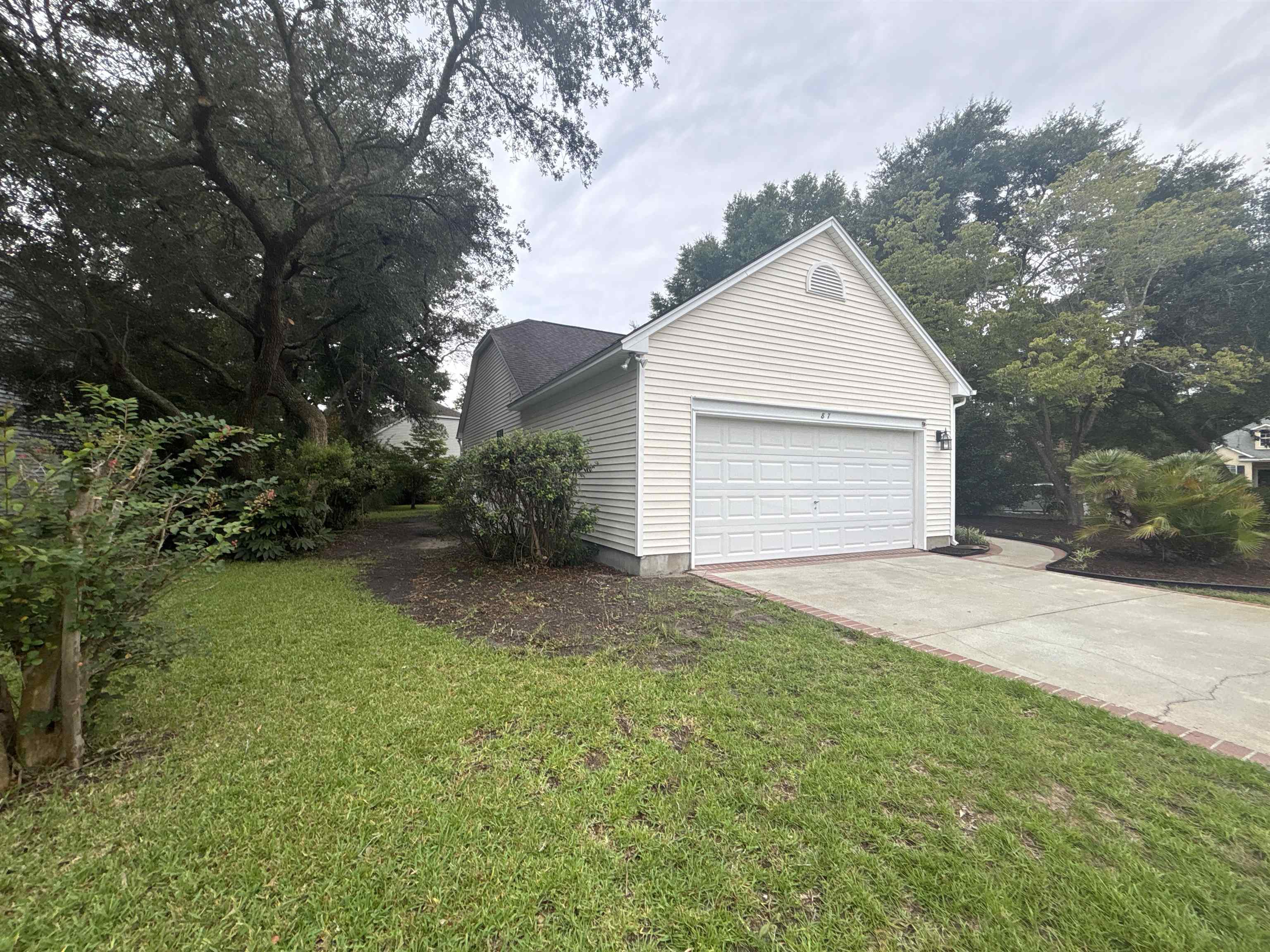 87 Low Country Ln. Property Photo 7