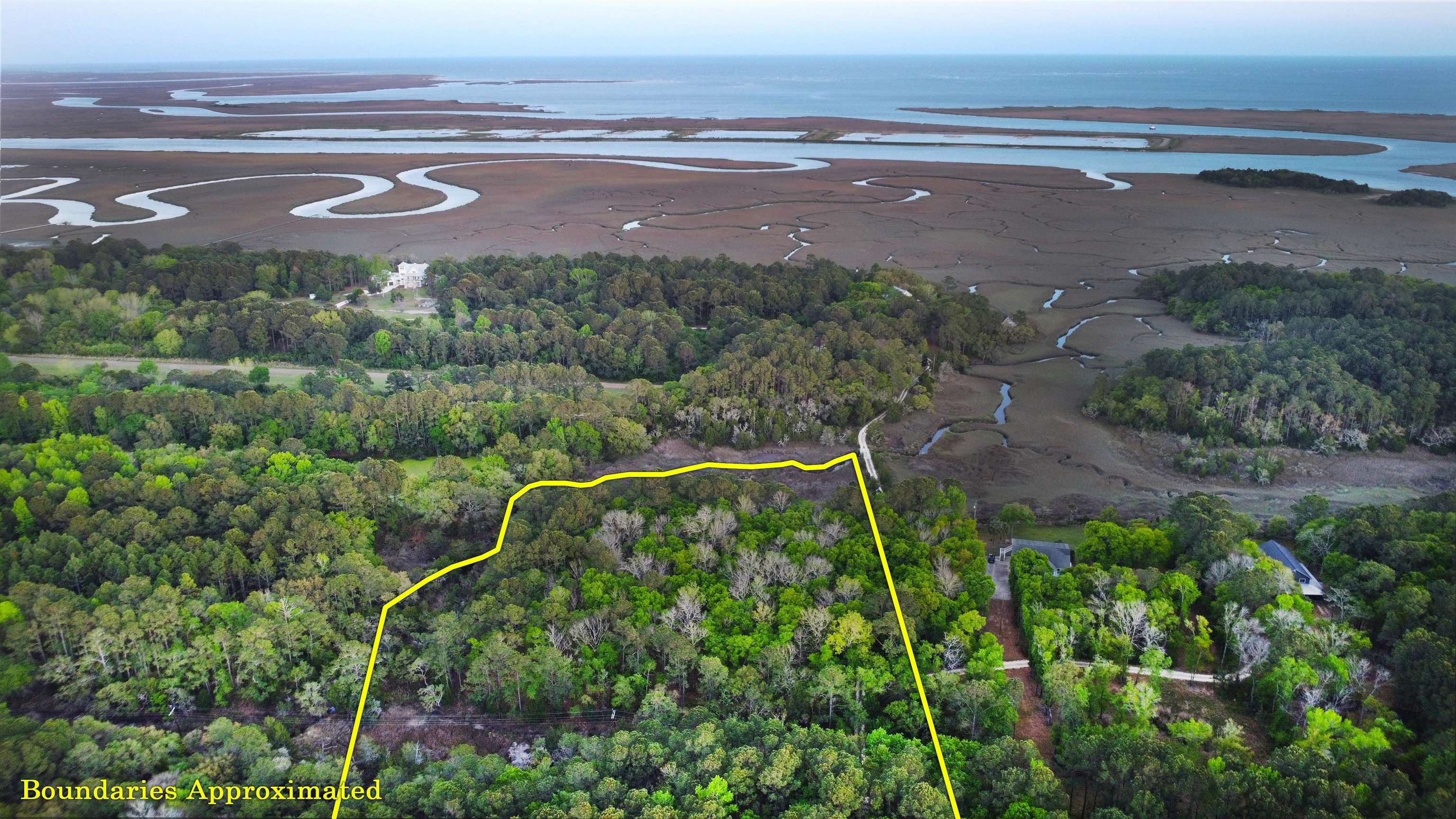 3799 N Highway 17 Property Photo 2