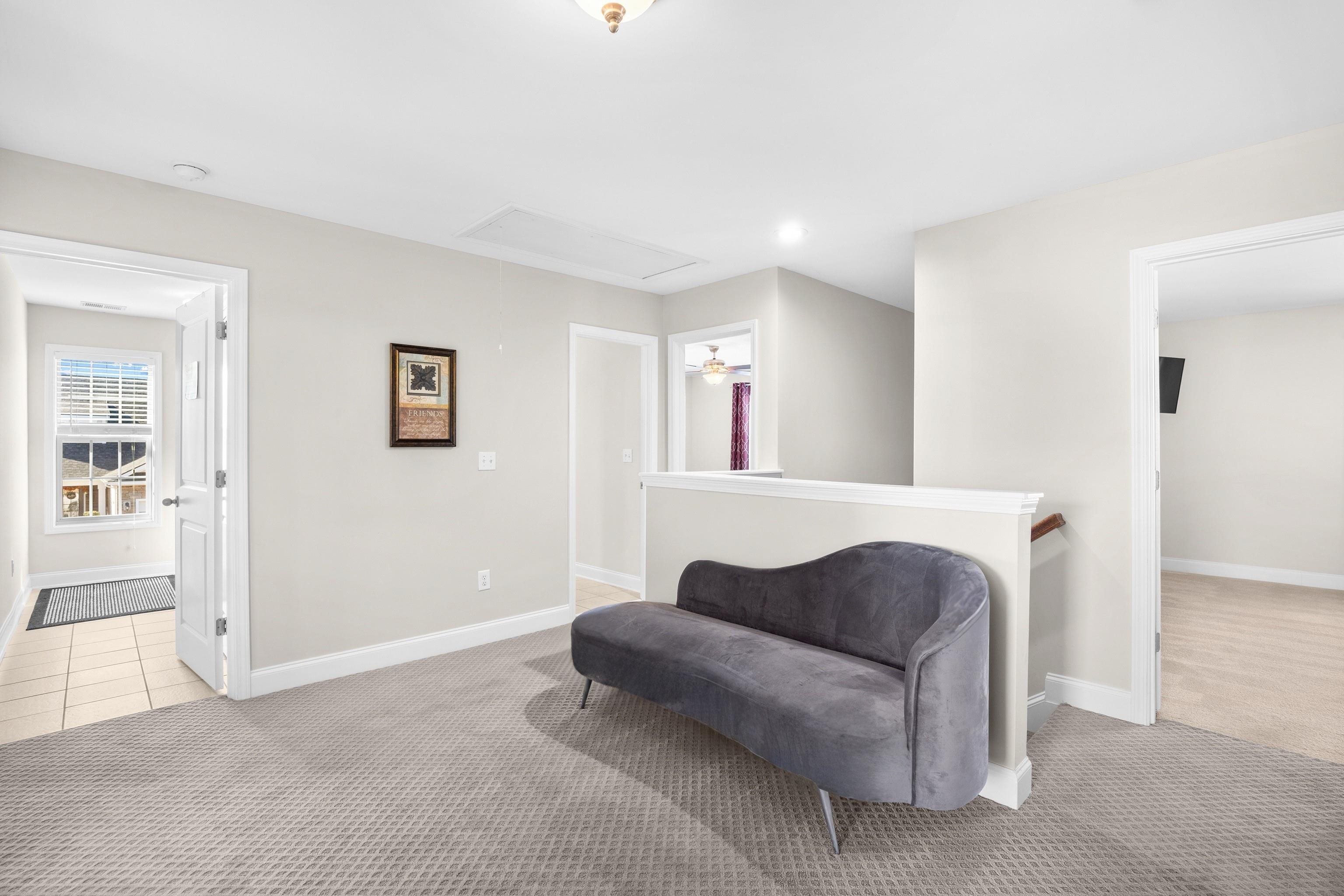 1198 Shire Way Property Photo 23