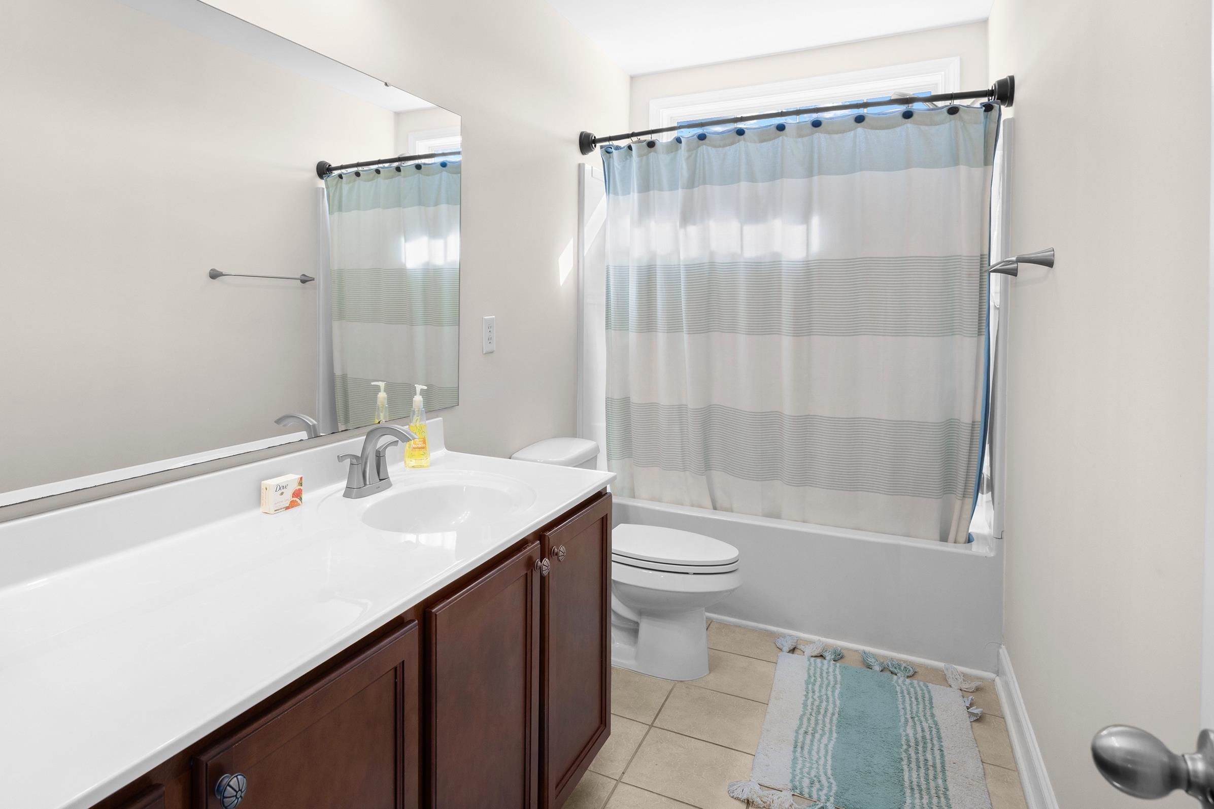 1198 Shire Way Property Photo 30
