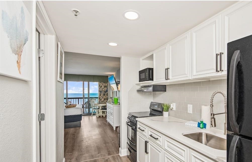 2401 S Ocean Blvd. Property Photo 5